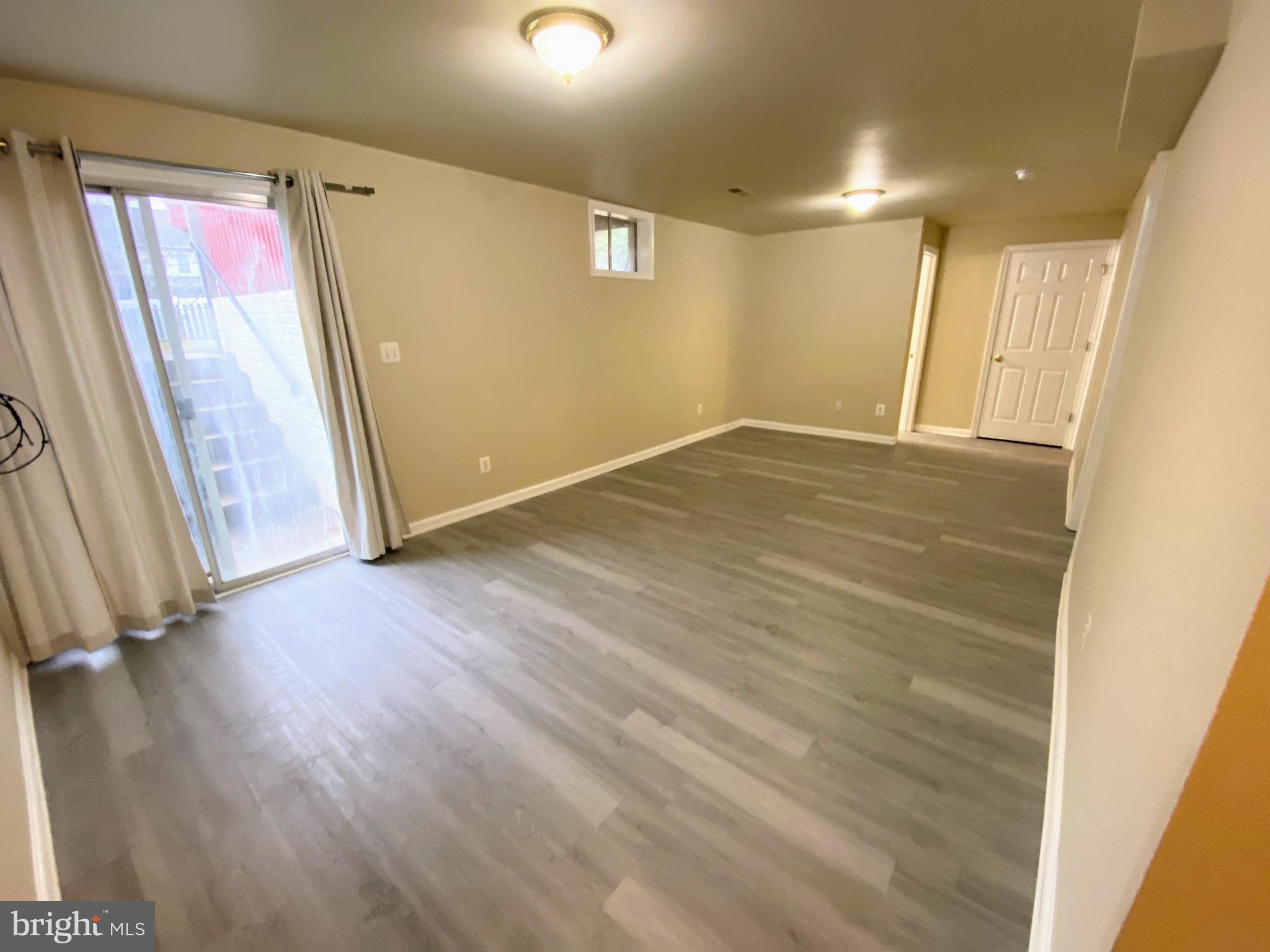 SHERATON HILLS SOUTH - Residential Lease