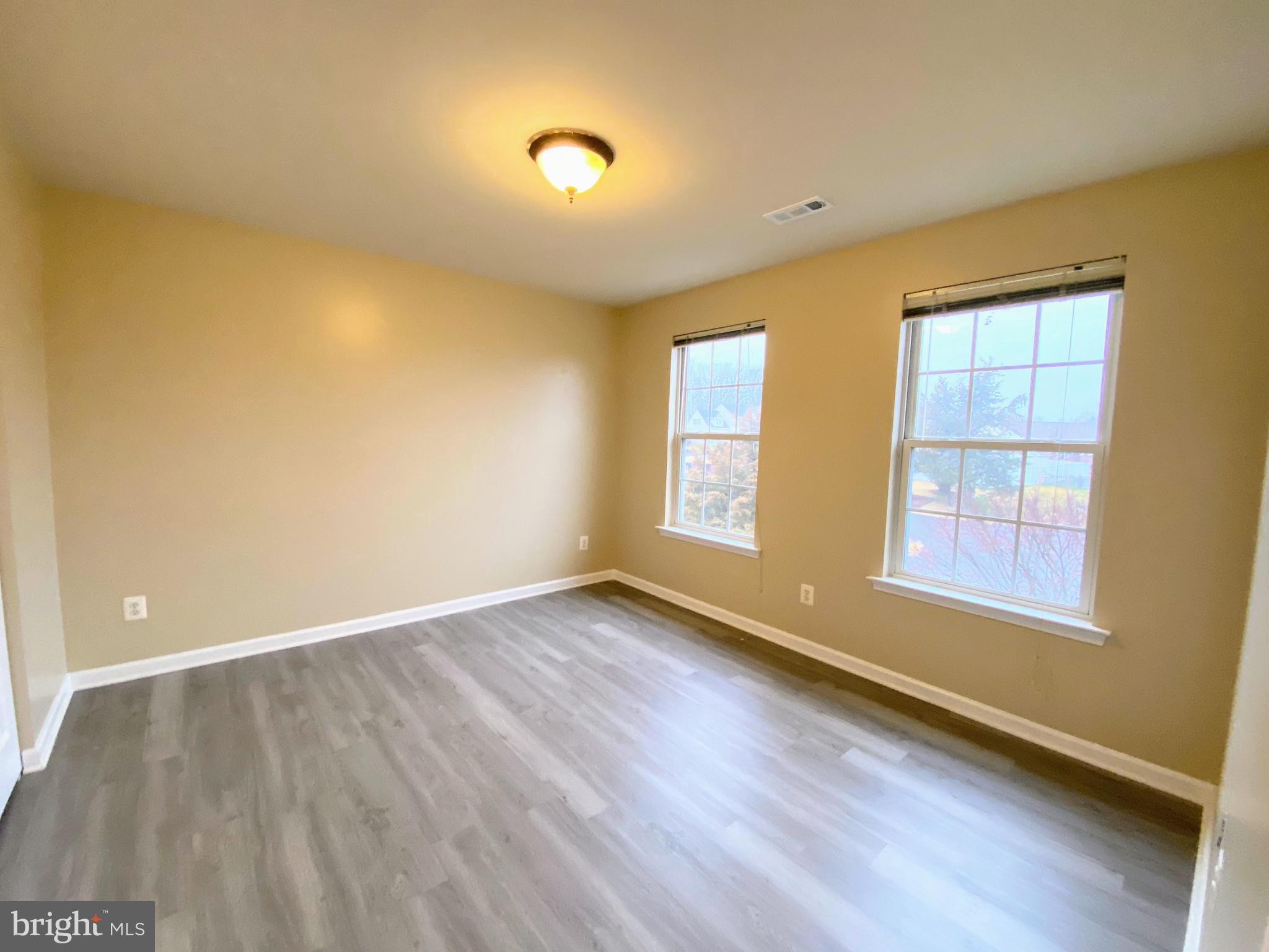 SHERATON HILLS SOUTH - Residential Lease