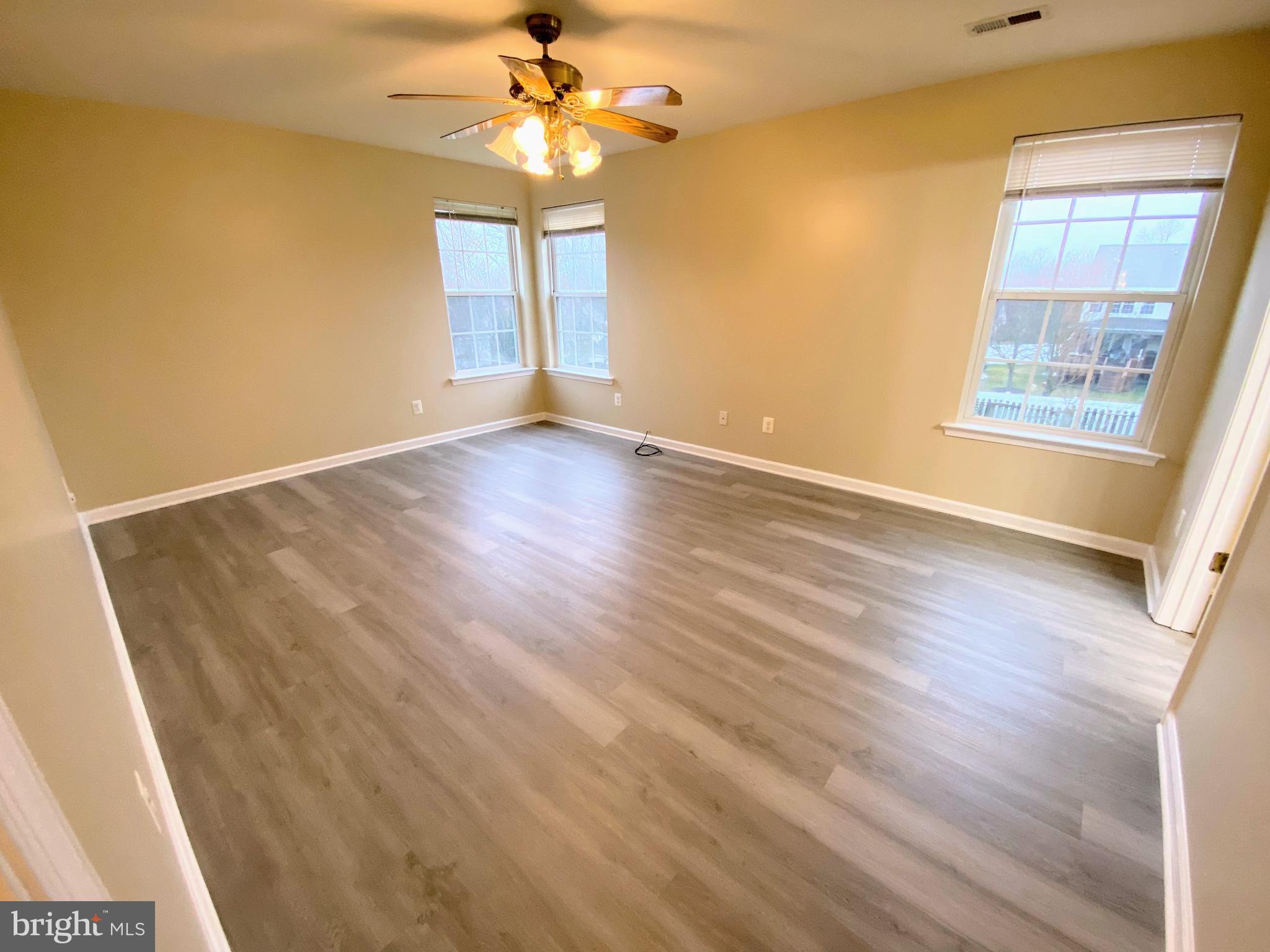 SHERATON HILLS SOUTH - Residential Lease