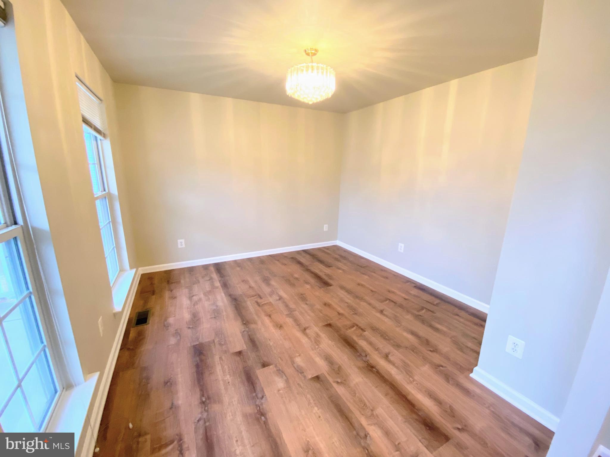 SHERATON HILLS SOUTH - Residential Lease