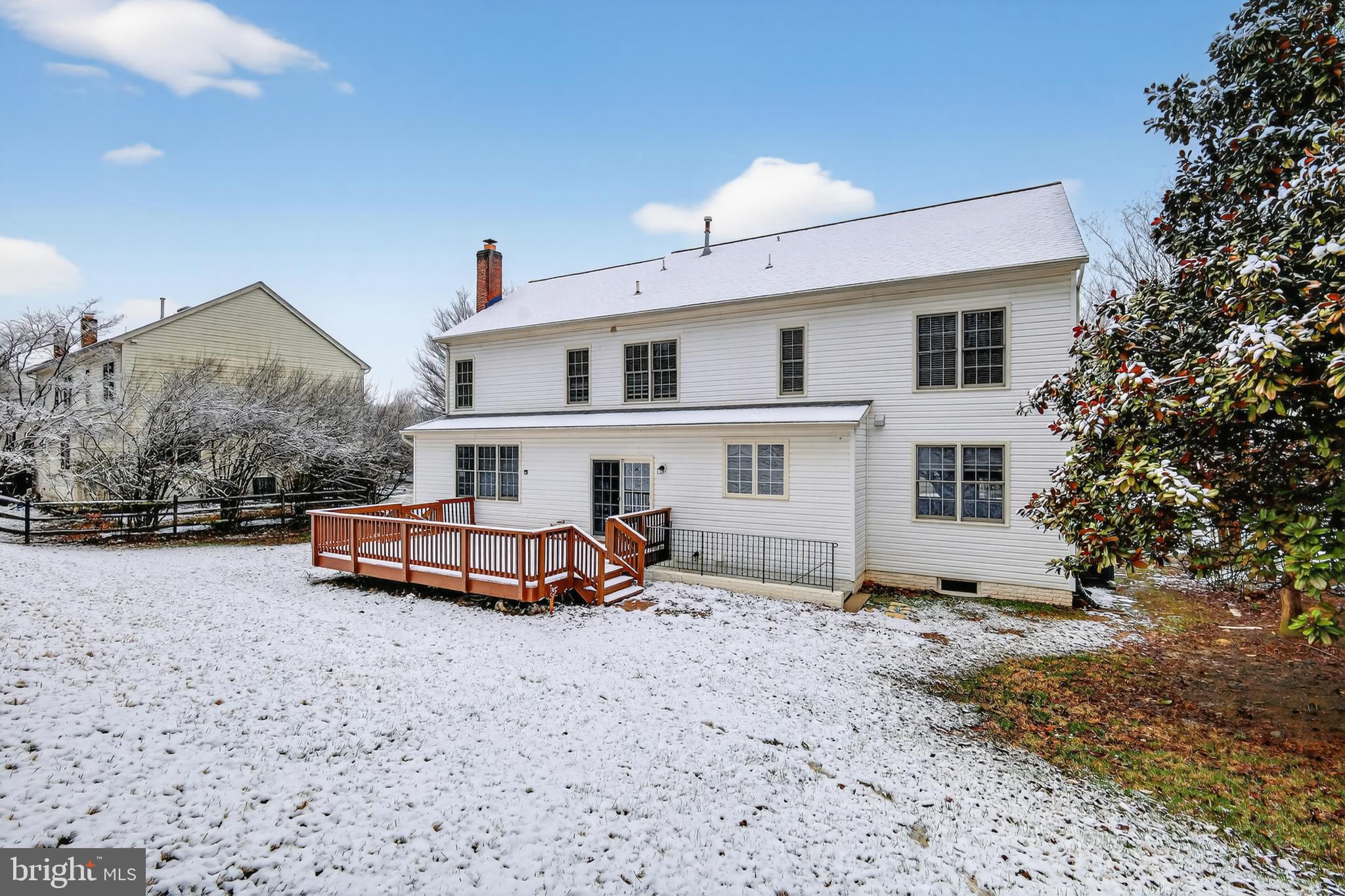 WILLOWS OF POTOMAC - Residential