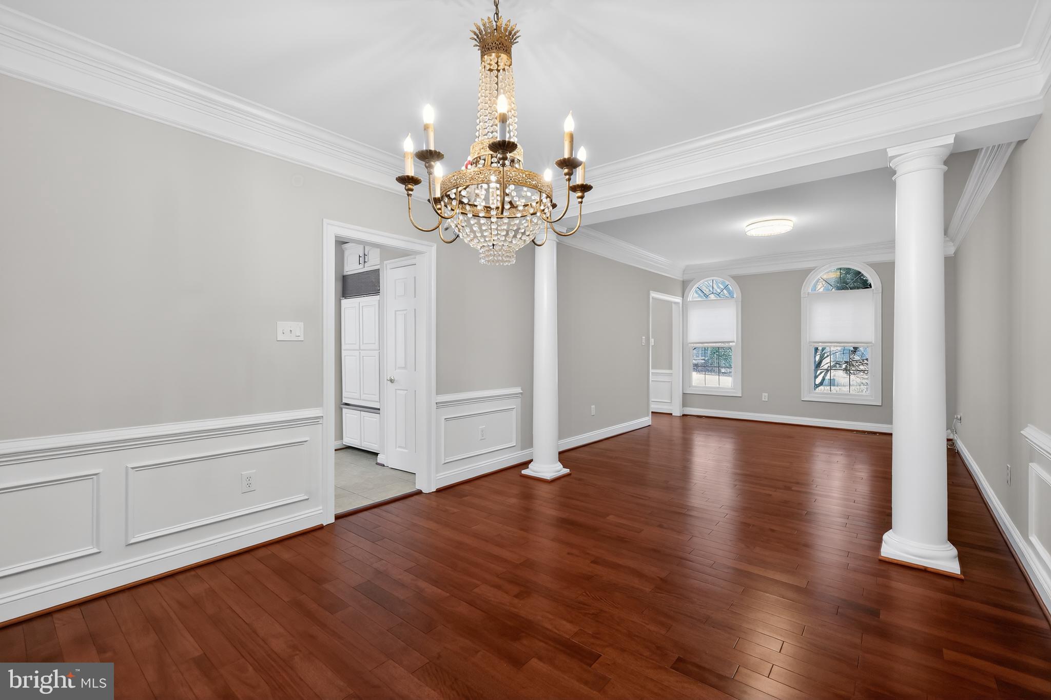 WILLOWS OF POTOMAC - Residential