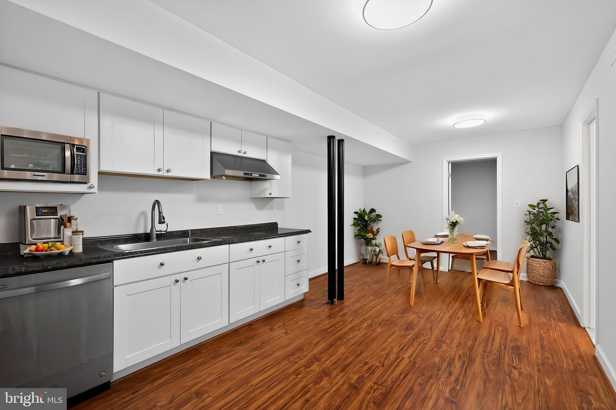 WILLOWS OF POTOMAC - Residential