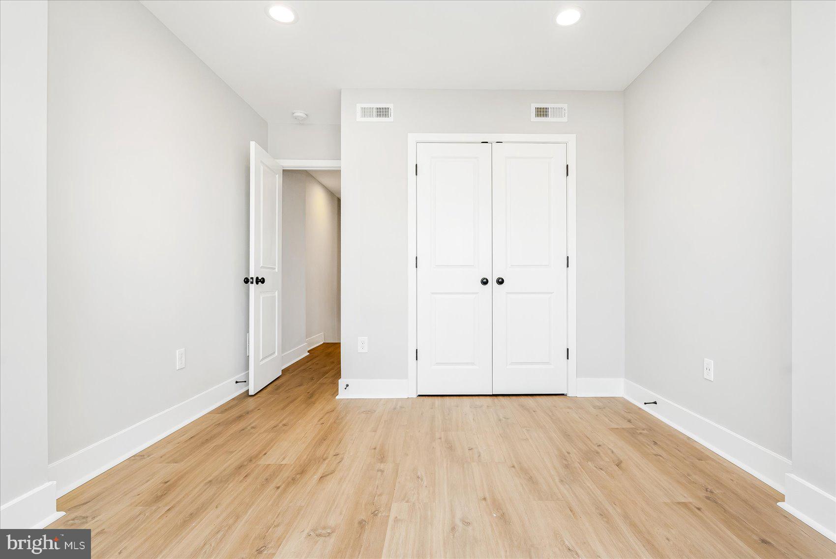 HAMPDEN HISTORIC DISTRICT - Residential Lease