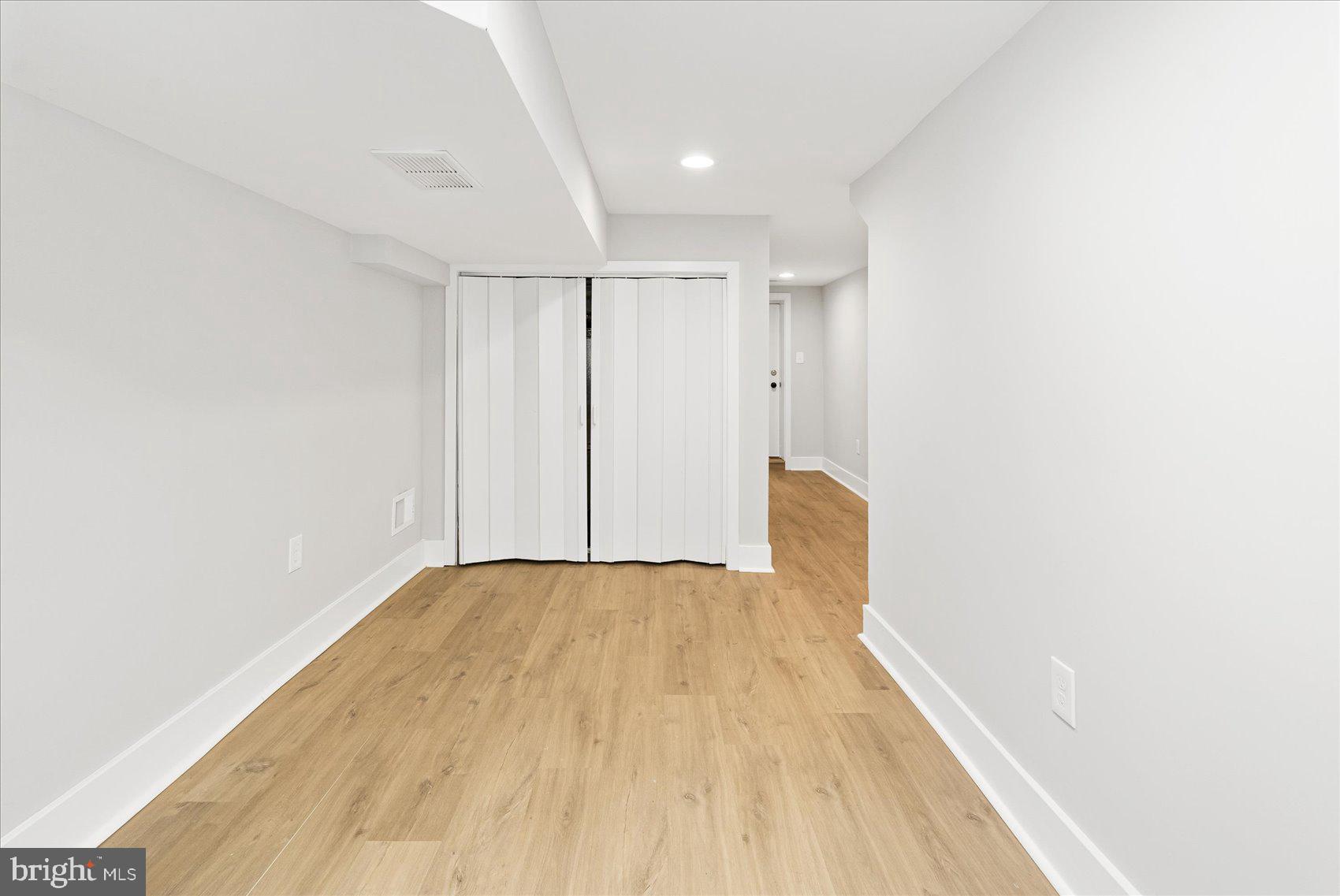 HAMPDEN HISTORIC DISTRICT - Residential Lease