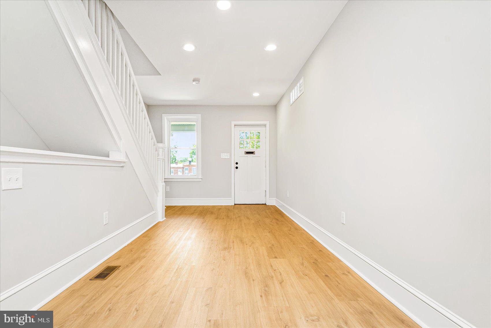 HAMPDEN HISTORIC DISTRICT - Residential Lease