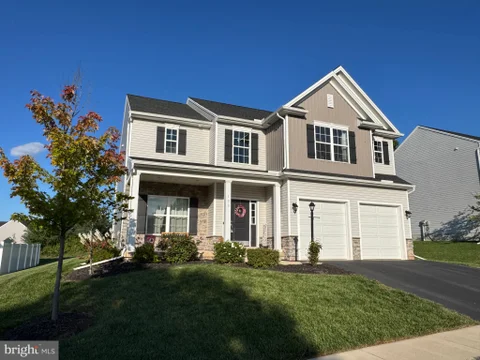 MLS: PAYK2111658