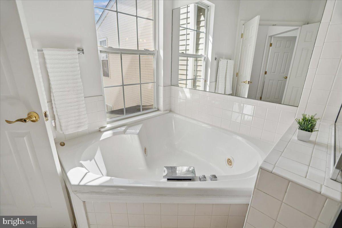 GERMANTOWN ESTATES - Residential