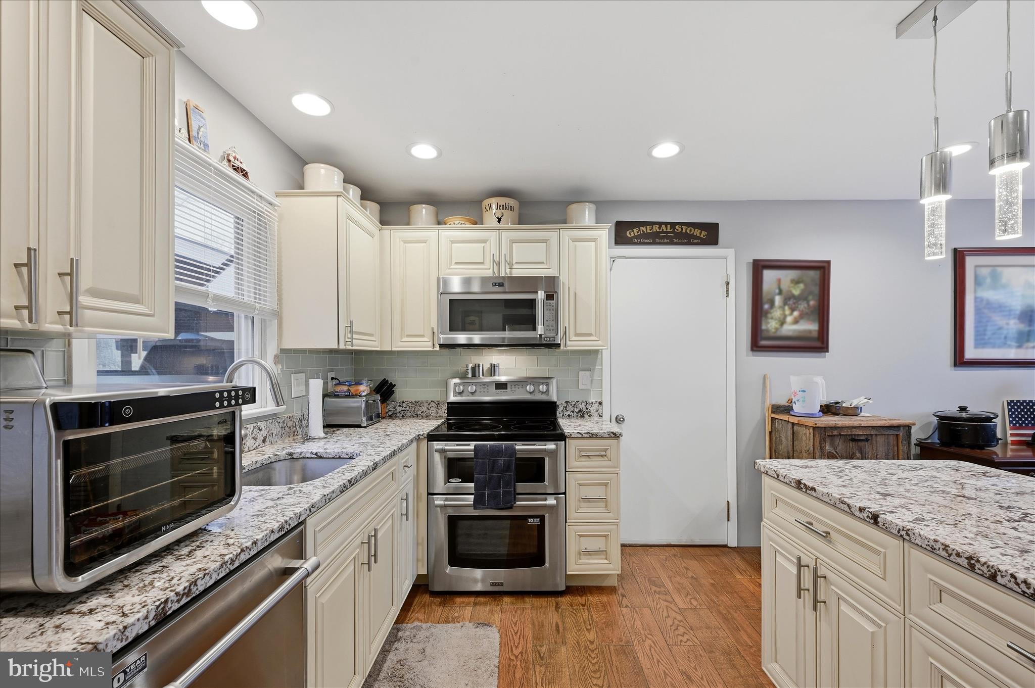 GLEN HAVEN - Residential