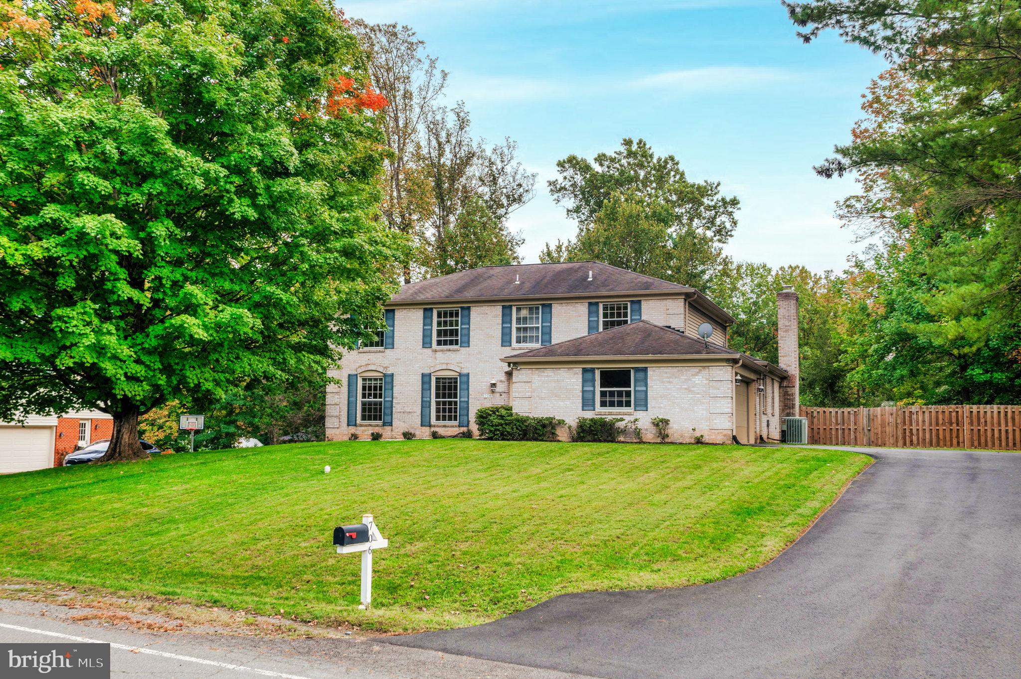 706 RIDGE DRIVE
