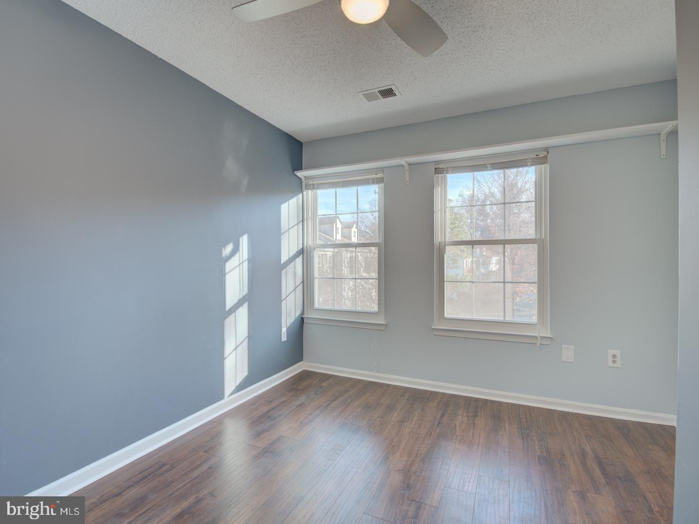 WALDEN AT BURKE CENTRE - Residential Lease