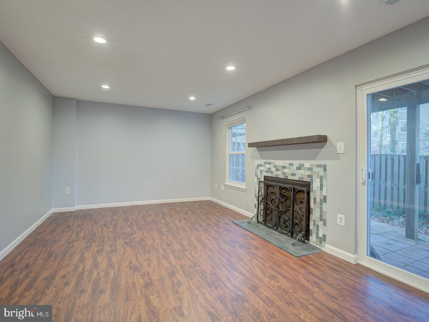 WALDEN AT BURKE CENTRE - Residential Lease