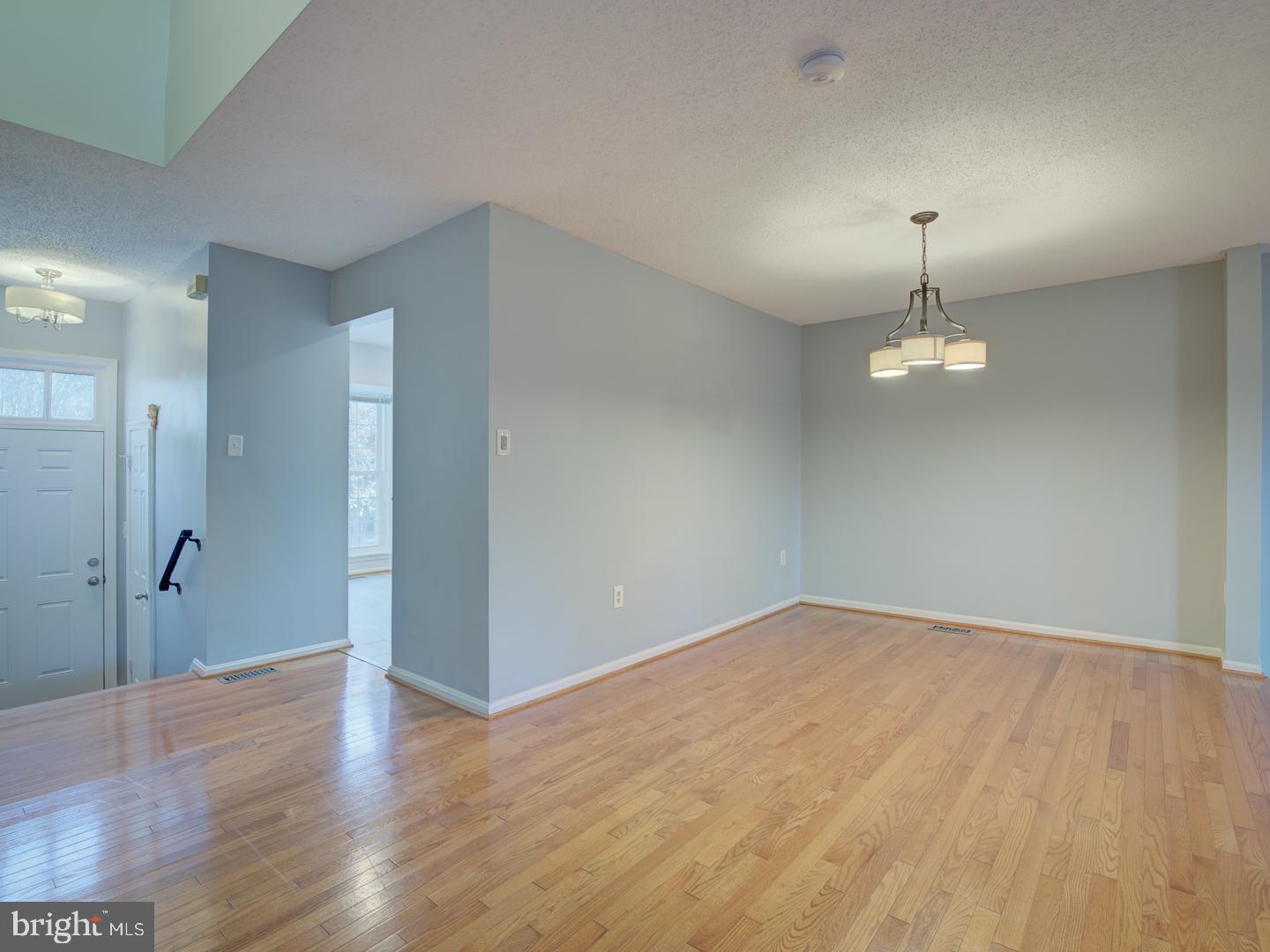 WALDEN AT BURKE CENTRE - Residential Lease