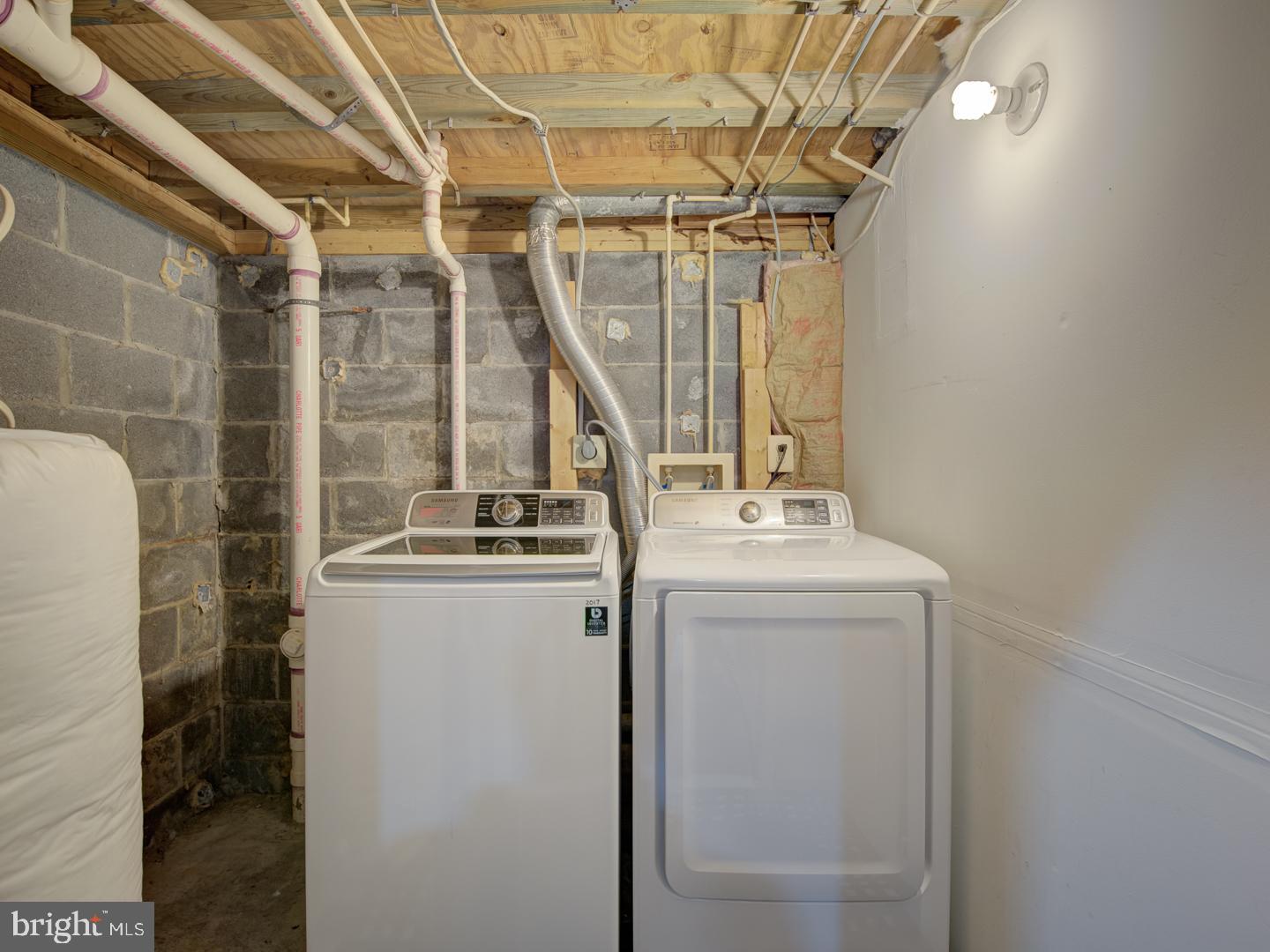 WALDEN AT BURKE CENTRE - Residential Lease