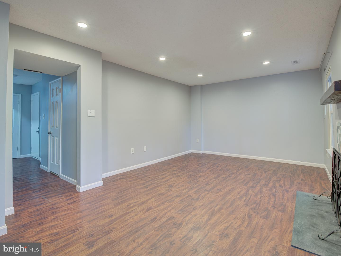 WALDEN AT BURKE CENTRE - Residential Lease