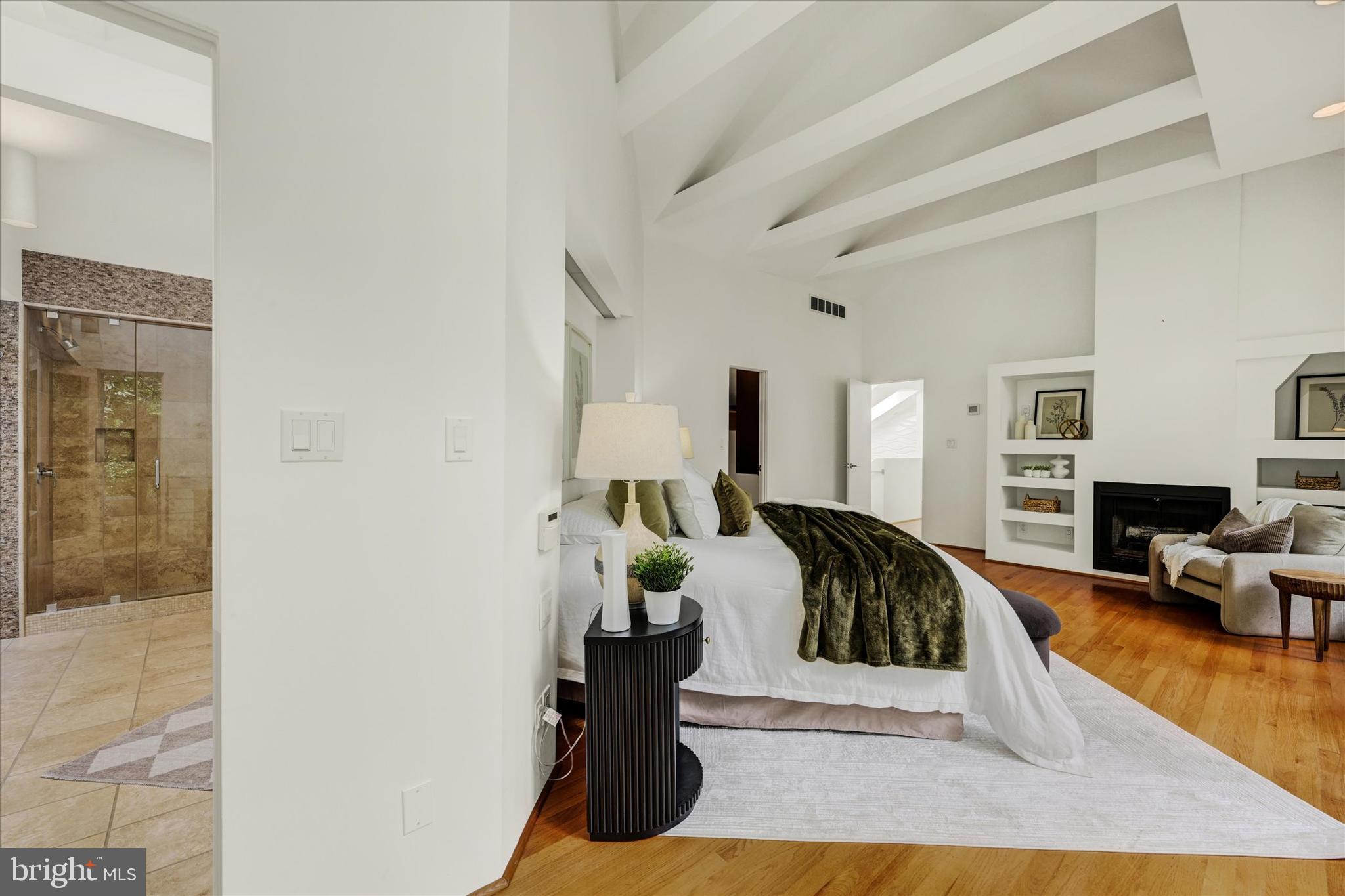 GARDEN VIEW - Residential