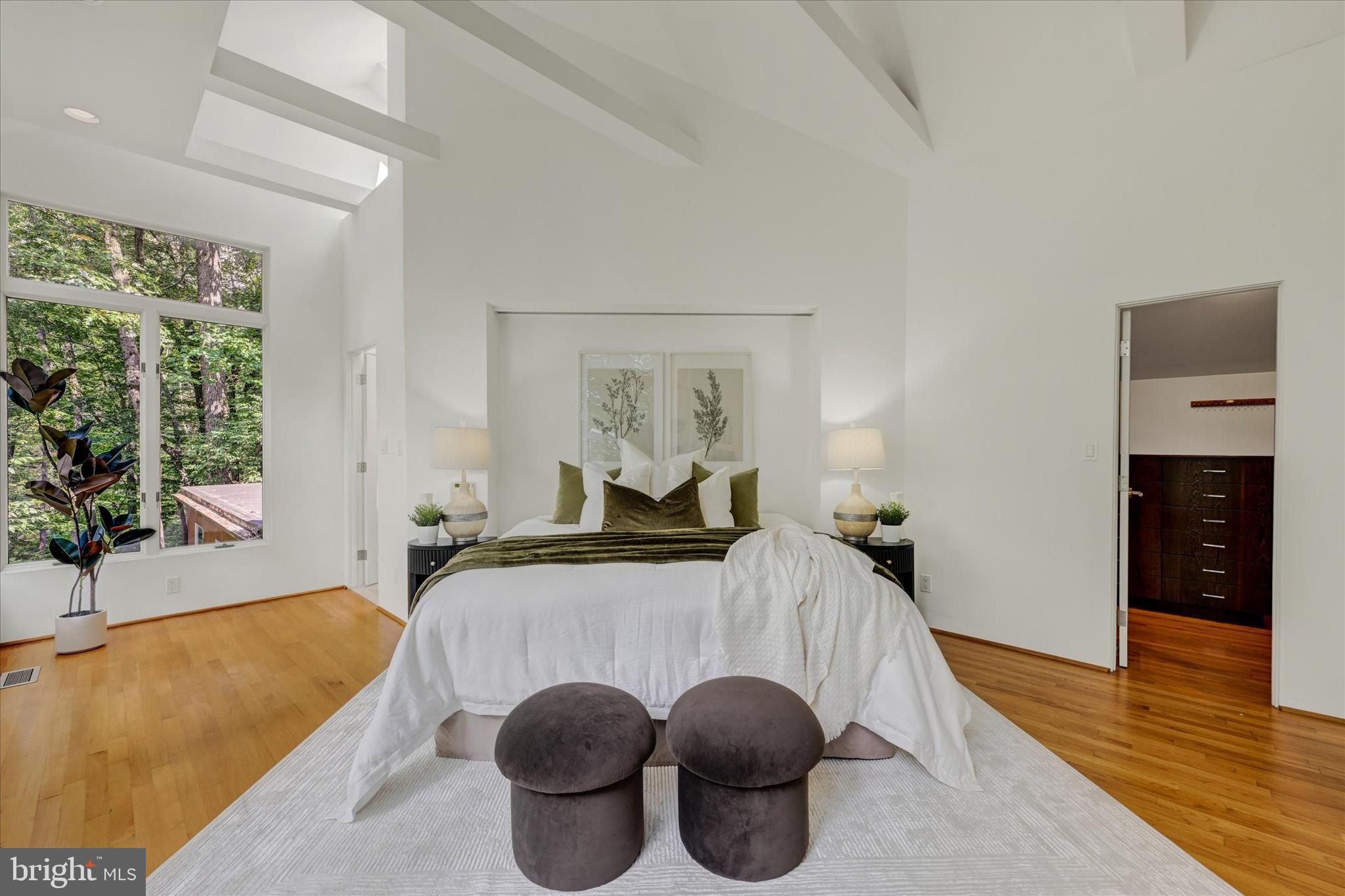 GARDEN VIEW - Residential