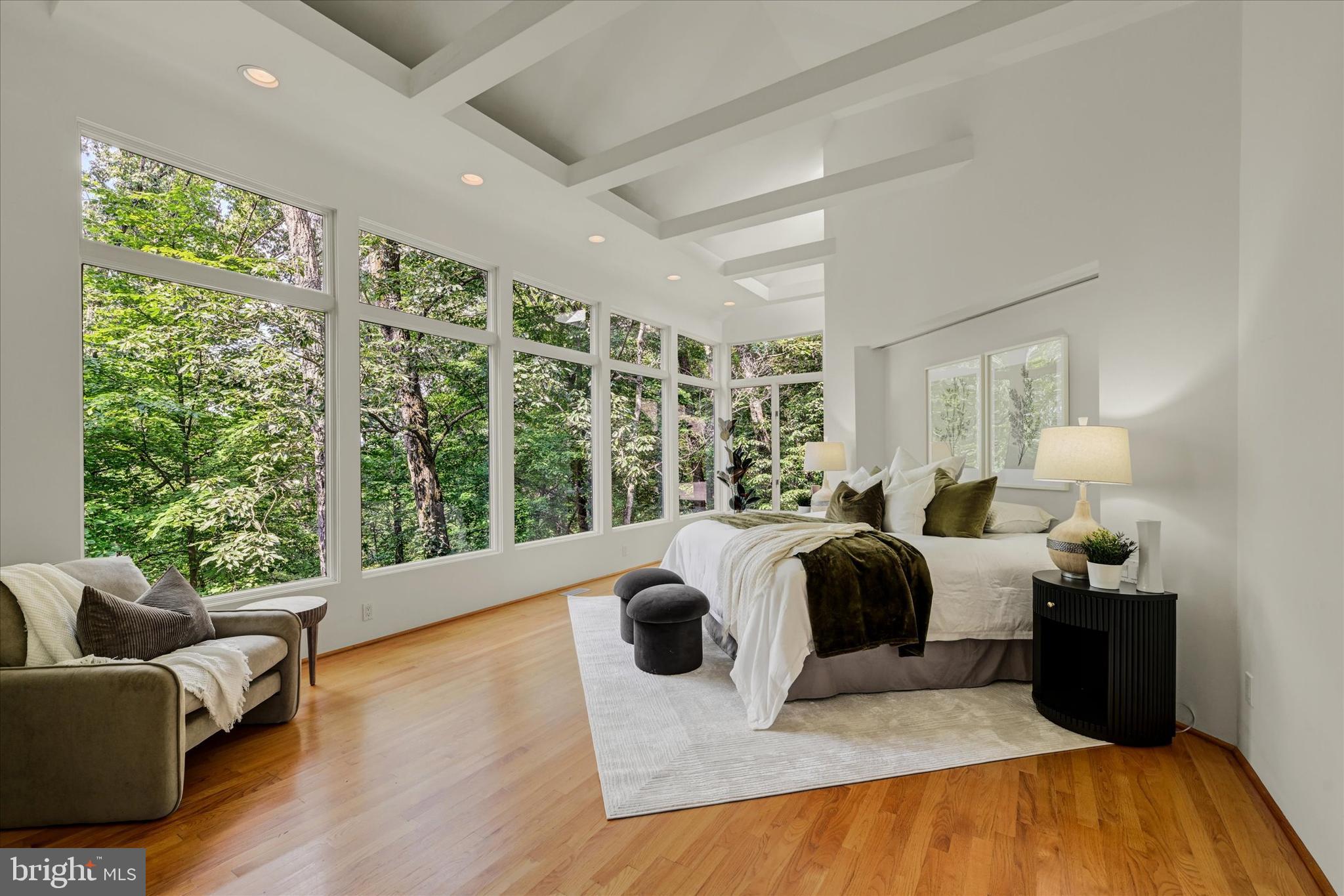 GARDEN VIEW - Residential