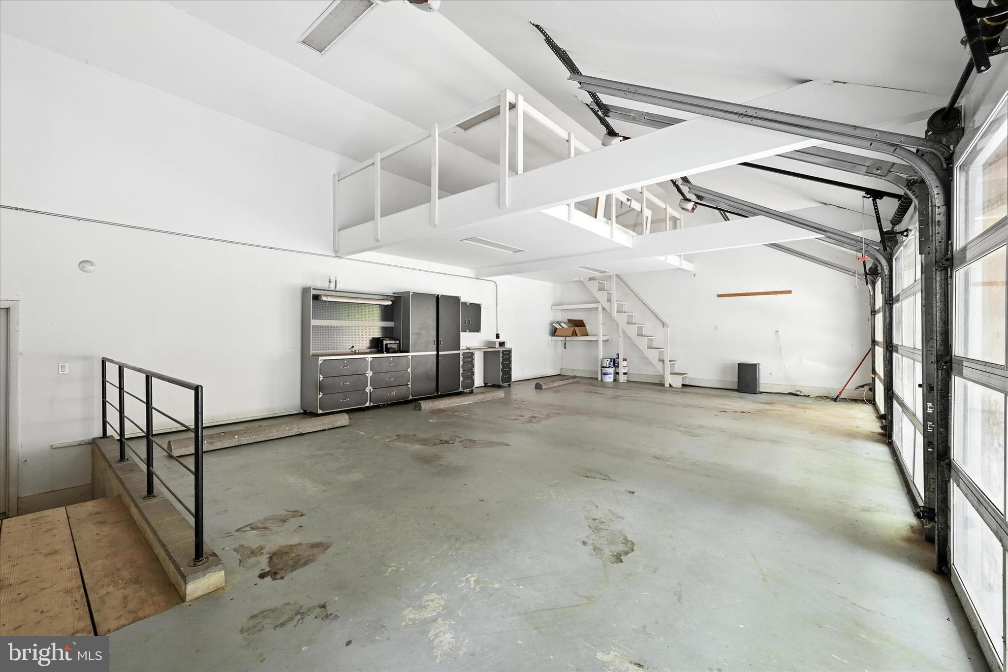 GARDEN VIEW - Residential