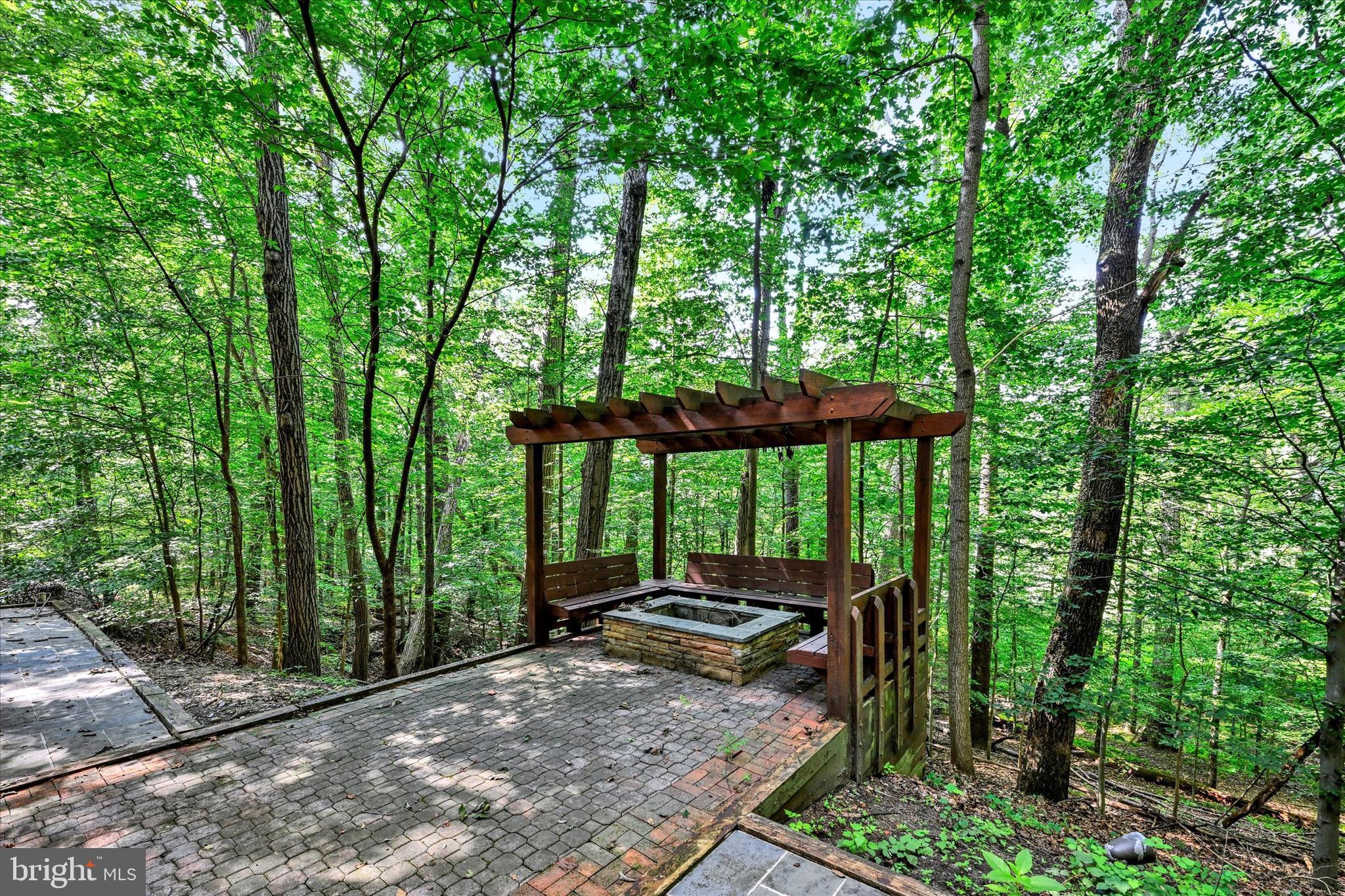 GARDEN VIEW - Residential