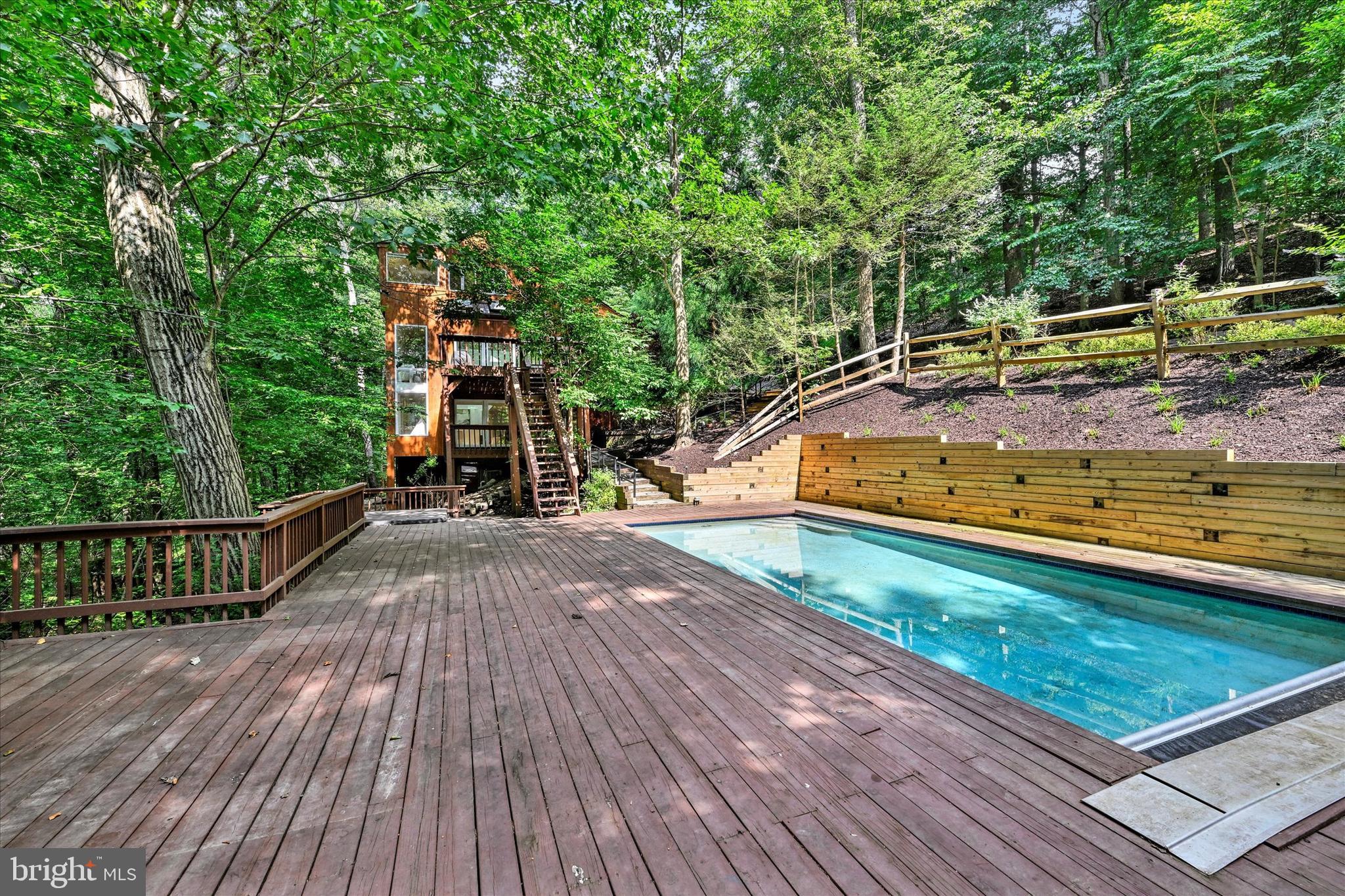 GARDEN VIEW - Residential