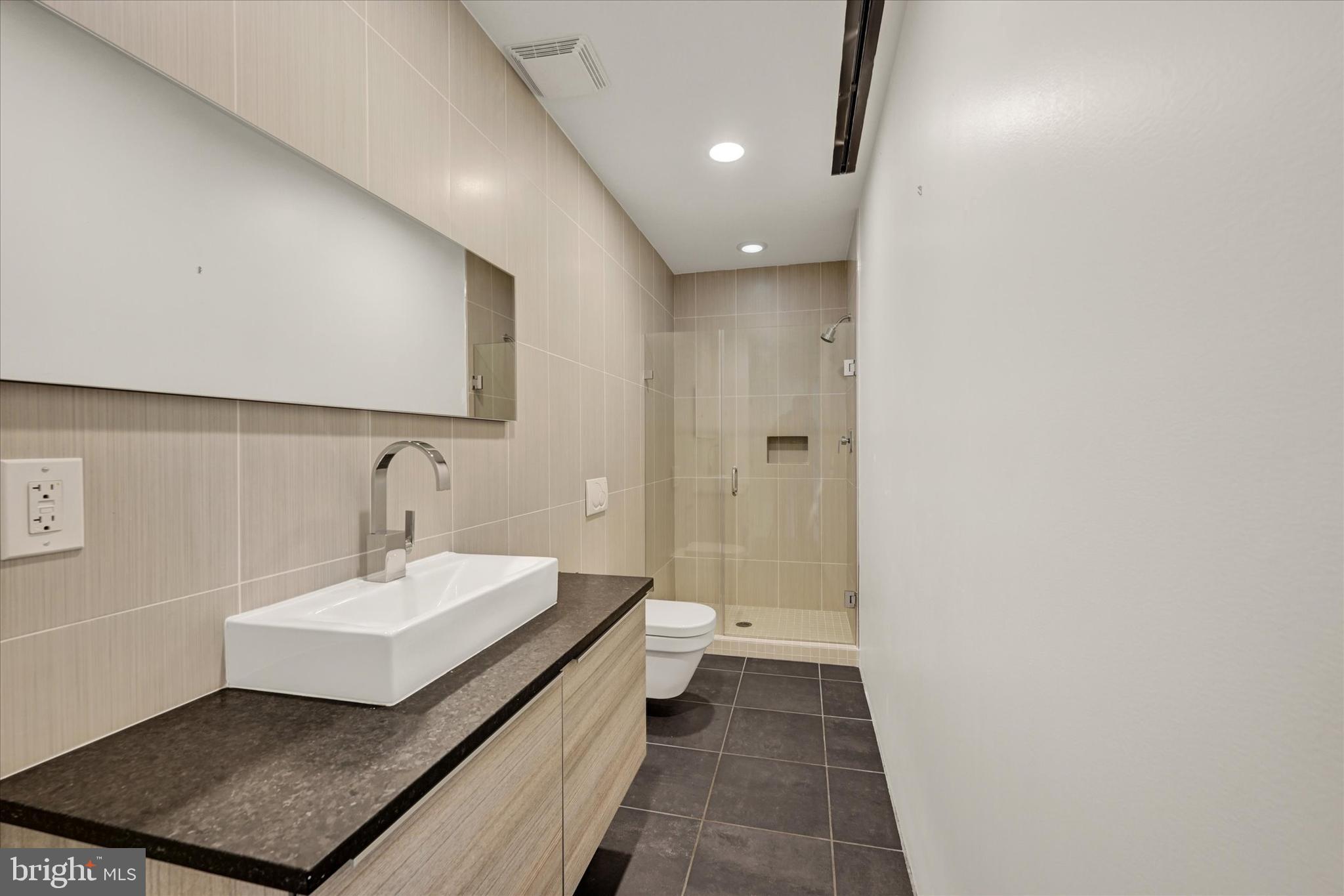 GARDEN VIEW - Residential