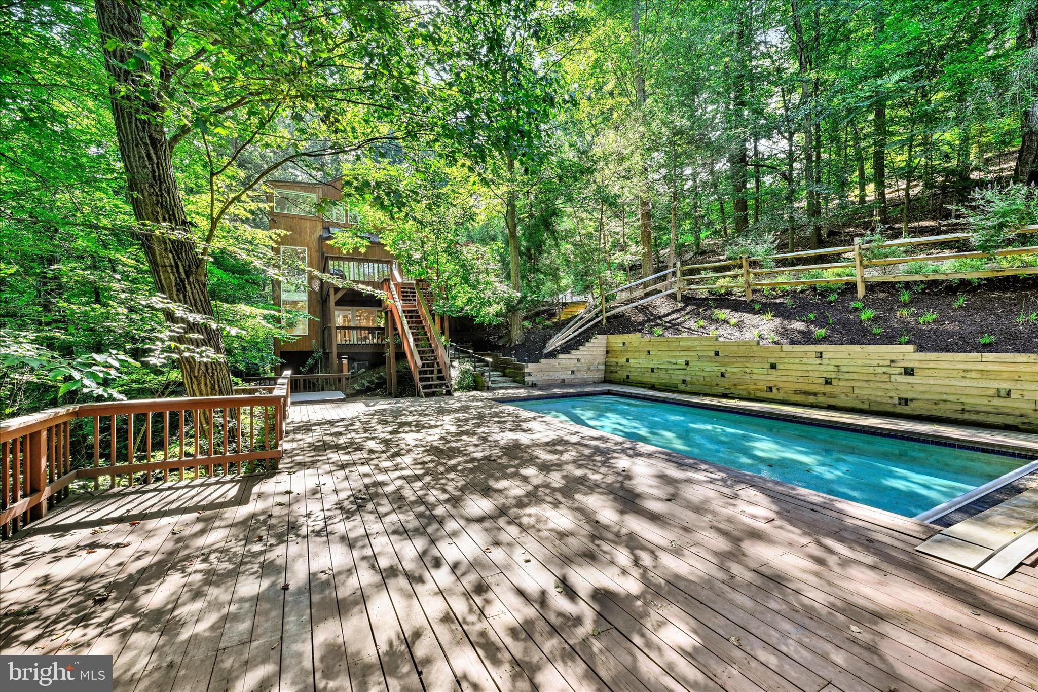 GARDEN VIEW - Residential