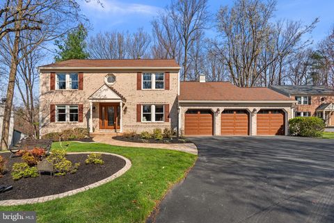 Photo of 6841 Caravan Court, COLUMBIA, MD 21044 (MLS # MDHW2065548)
