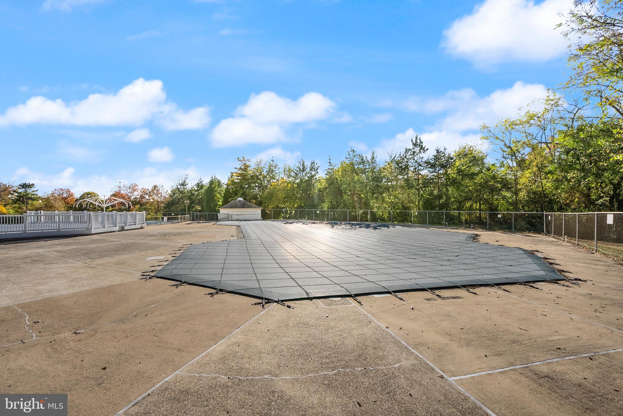 MANCHESTER LAKES - Residential