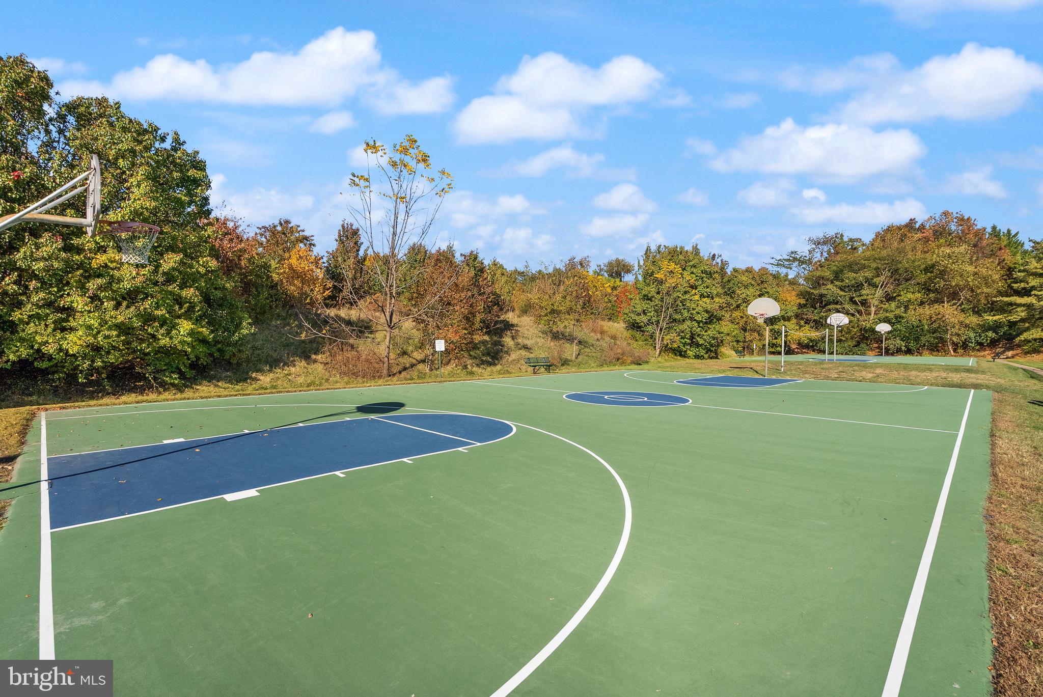 MANCHESTER LAKES - Residential