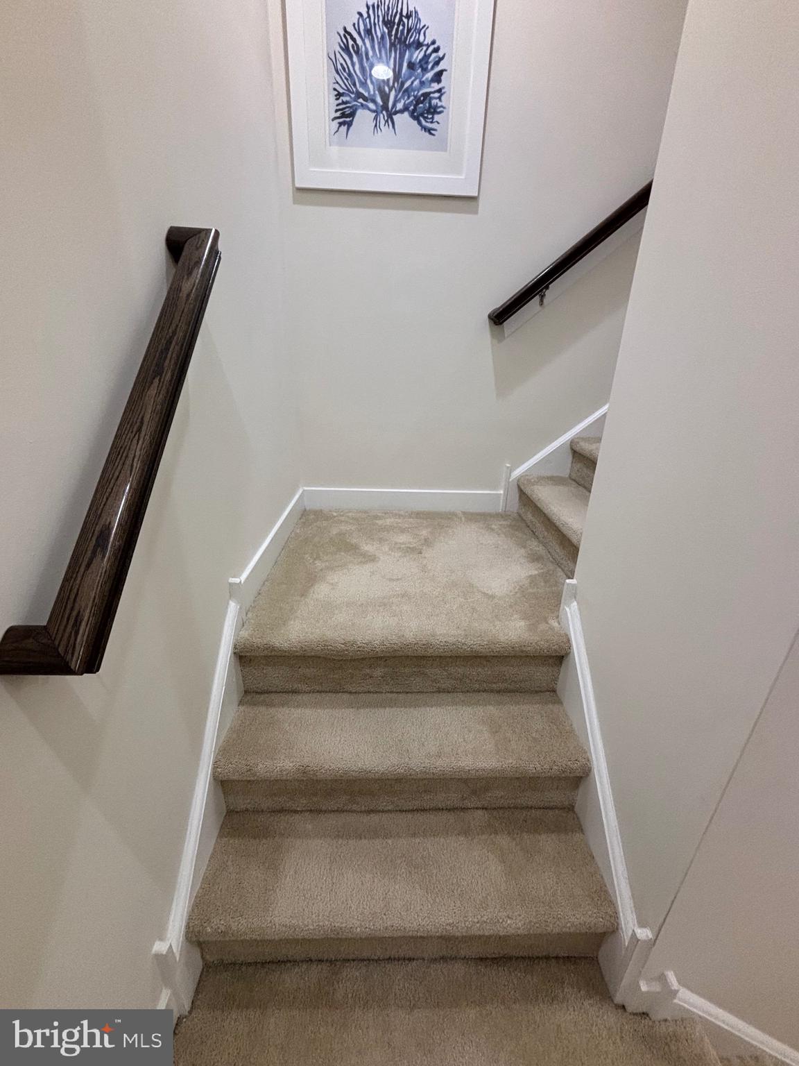 WATERSIDE - Residential