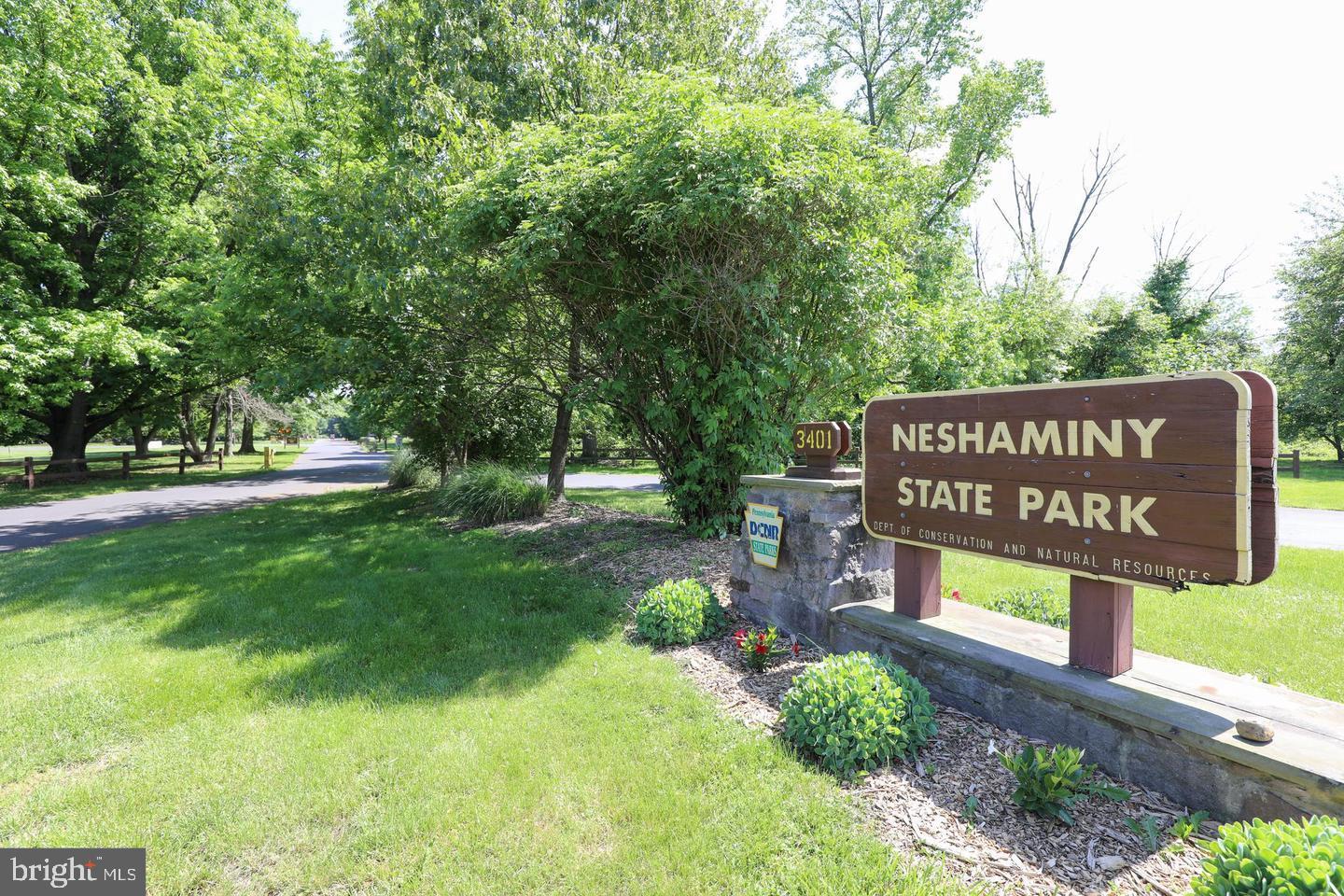 WATERSIDE - Residential