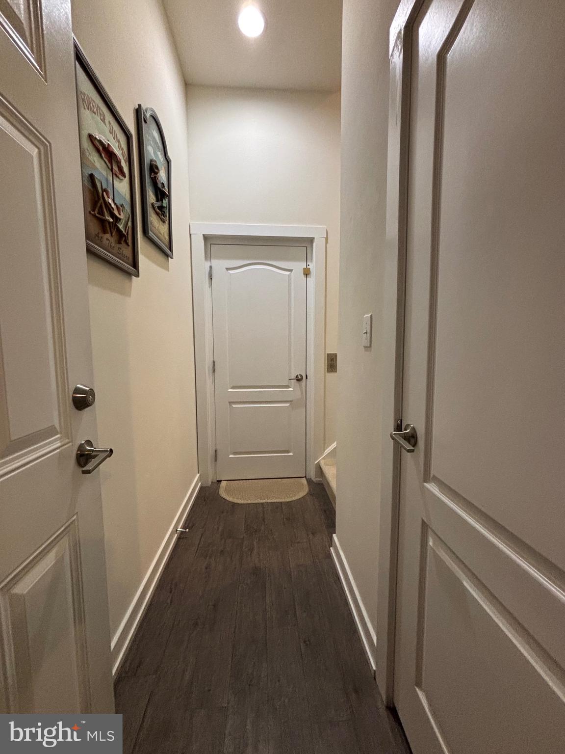 WATERSIDE - Residential