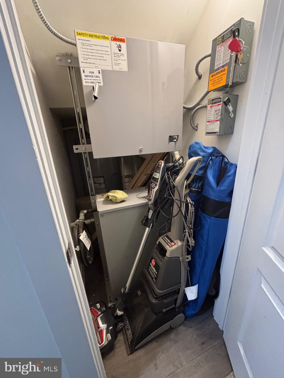 WATERSIDE - Residential