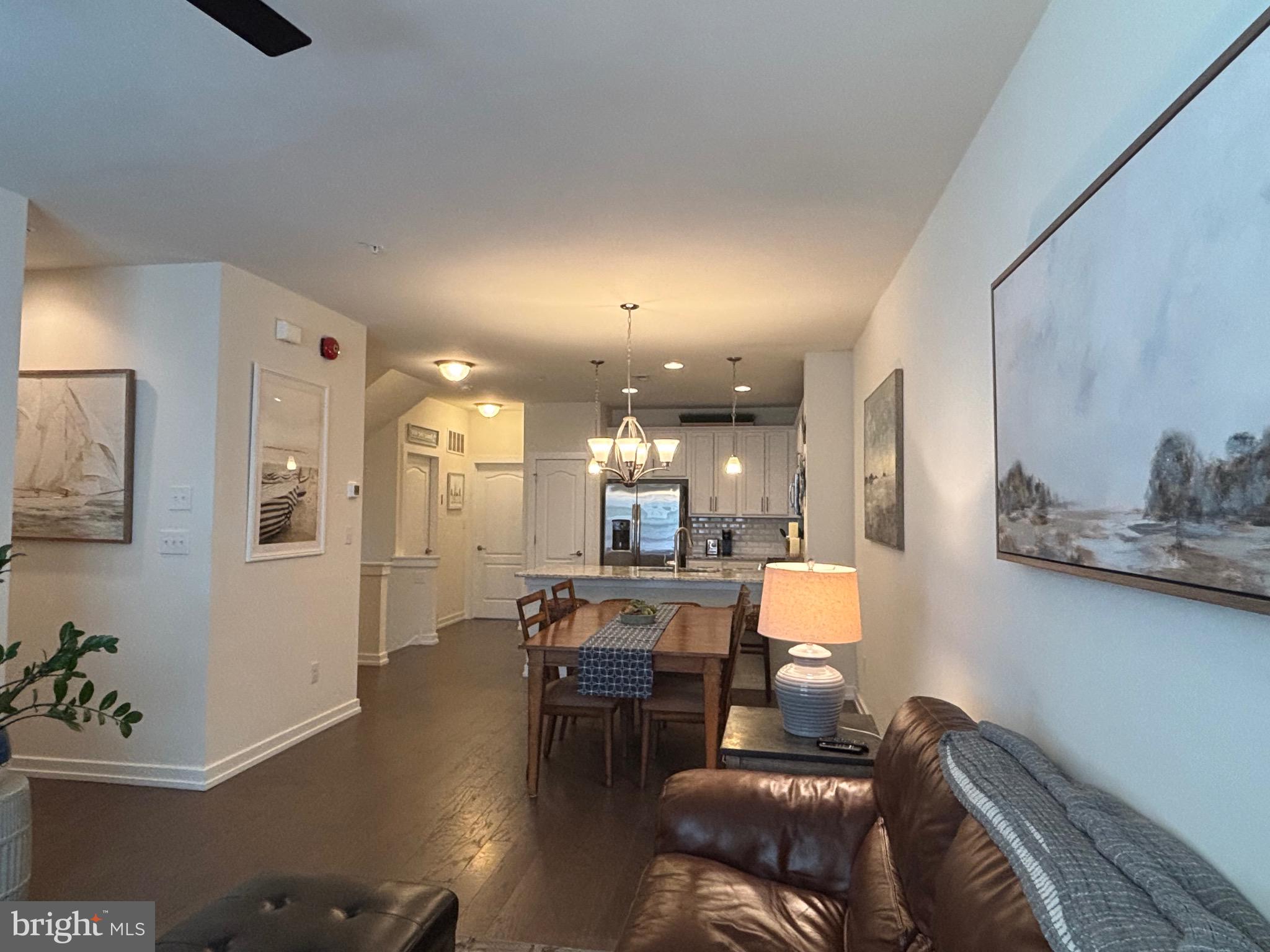 WATERSIDE - Residential