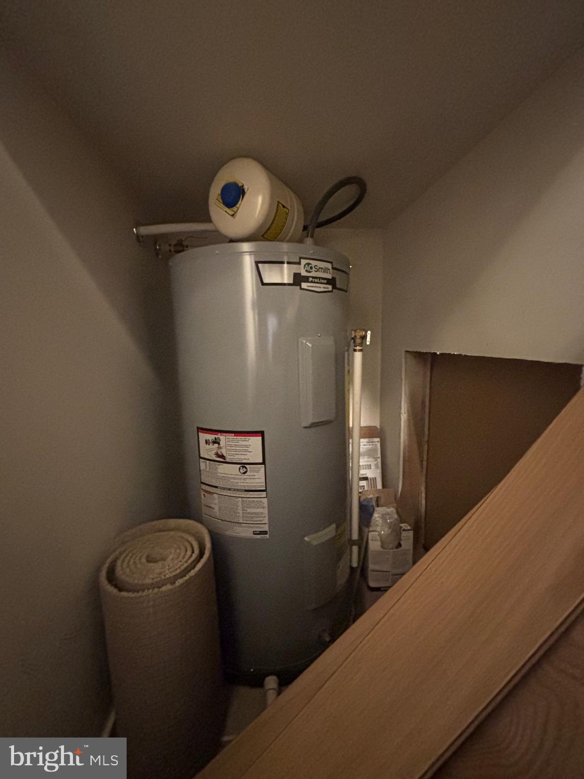 WATERSIDE - Residential