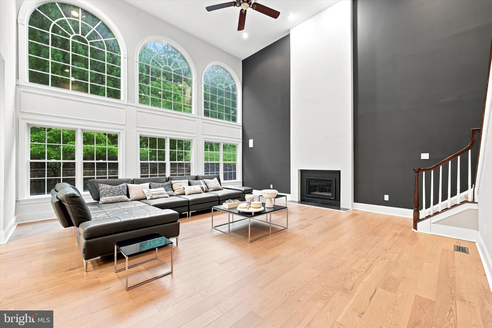 1659 LINDA DRIVE