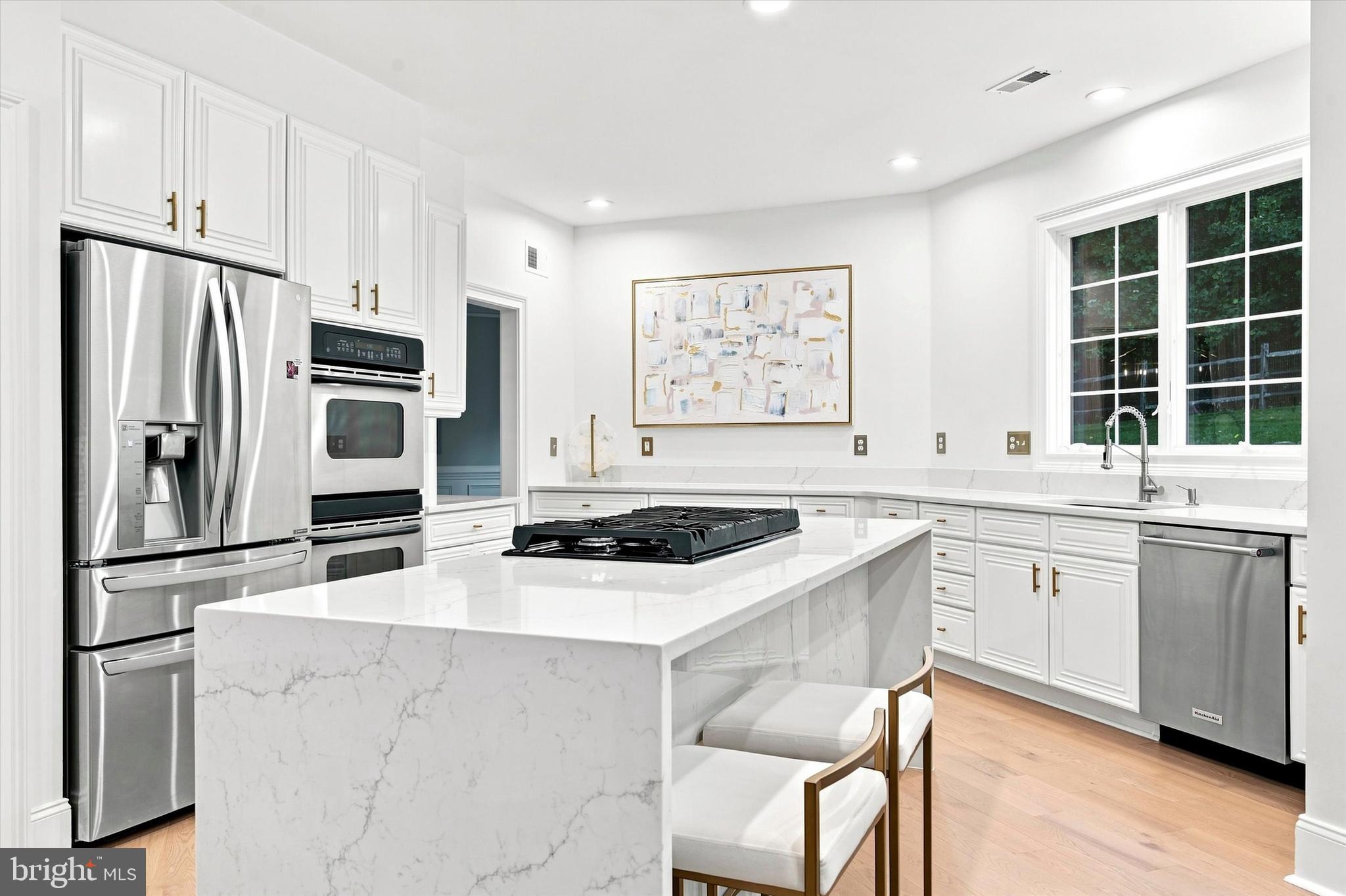 1659 LINDA DRIVE