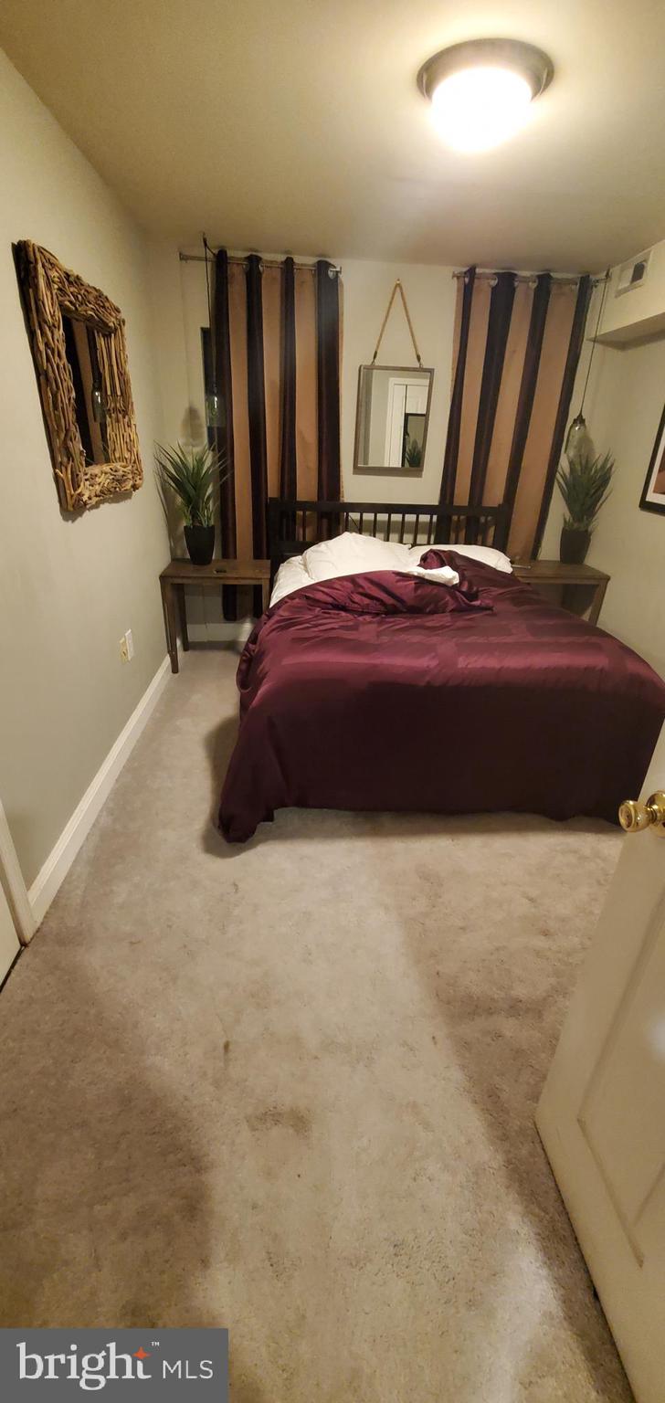 1153 NEAL STREET NE 2