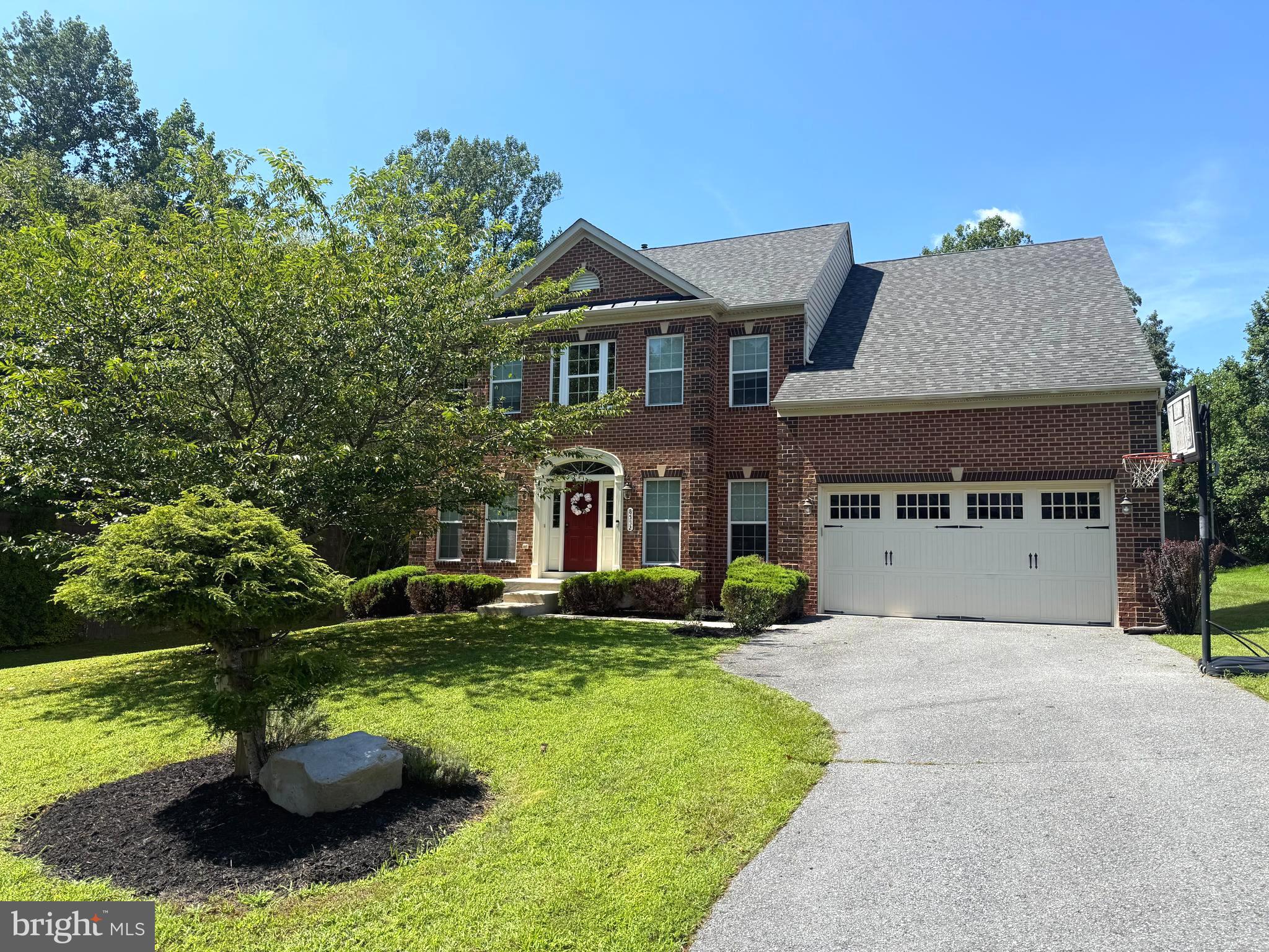 8552 SCHOLARS LANE