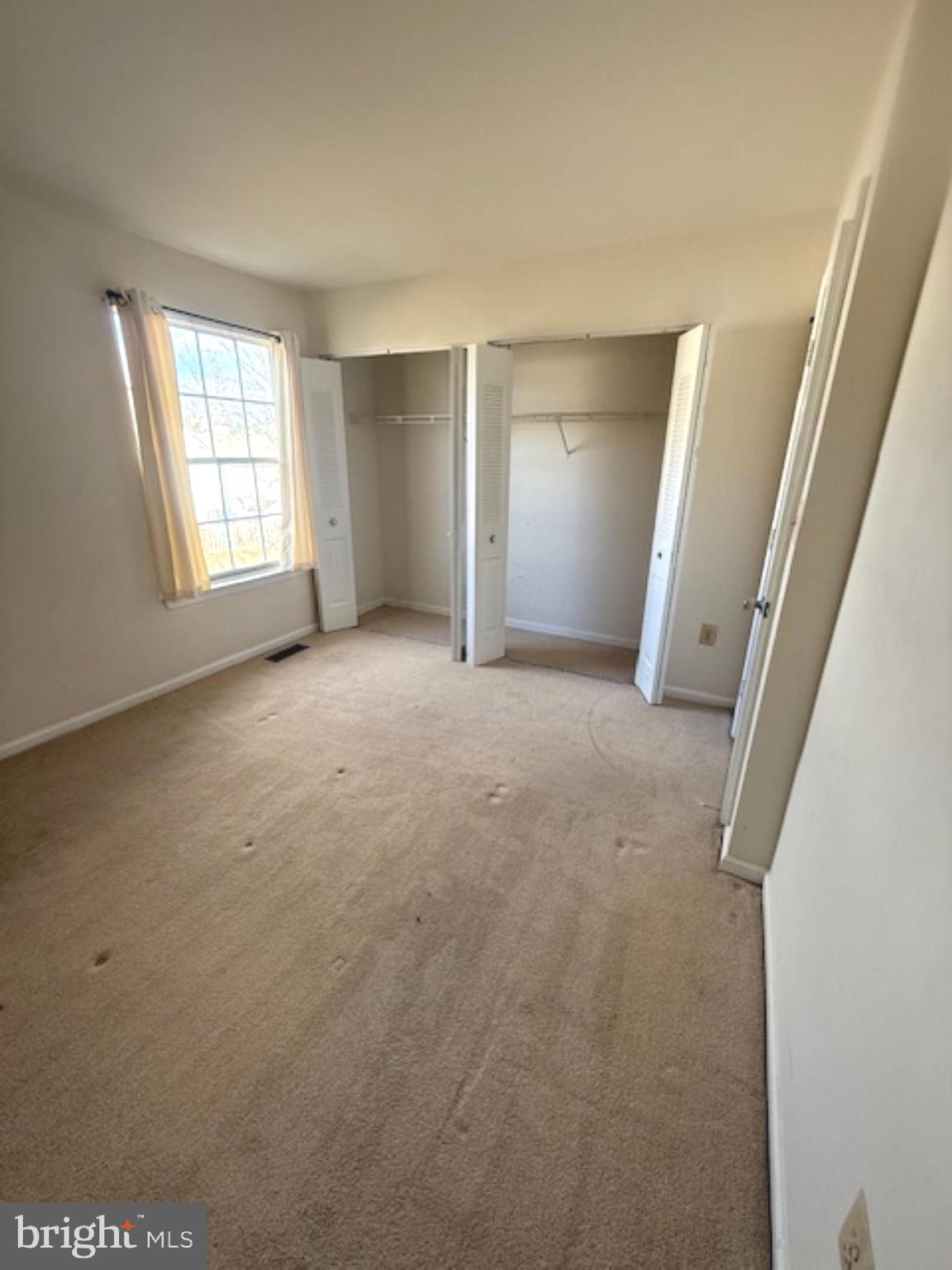 SALEM FIELDS - Residential Lease