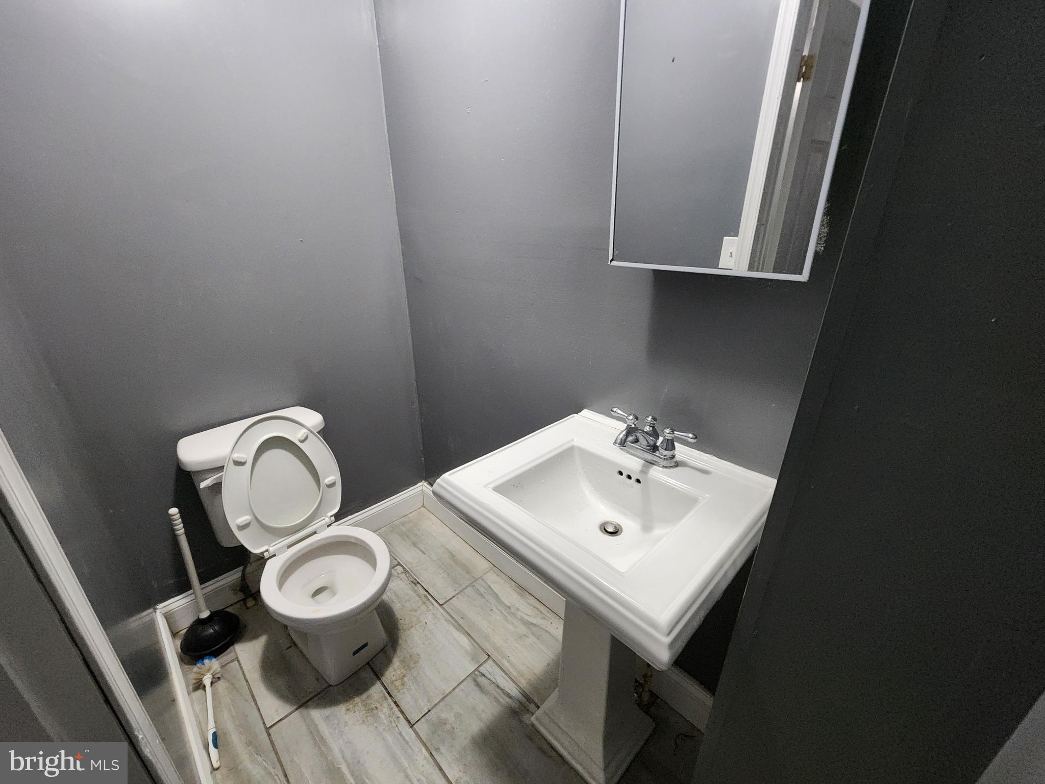 MIDTOWN EDMONDSON - Residential