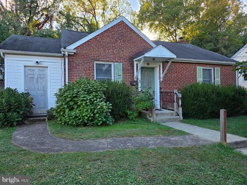 2704 FENIMORE ROAD SILVER SPRING MD 20902