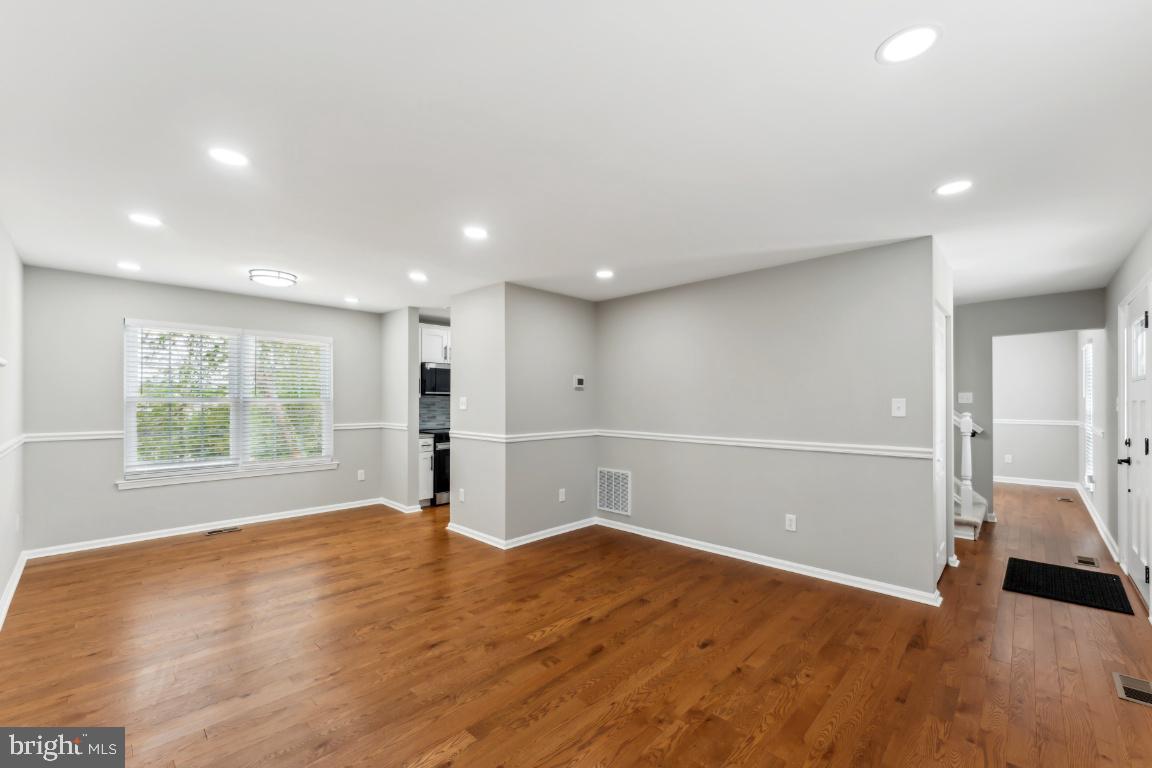 KINGSTREAM - Residential