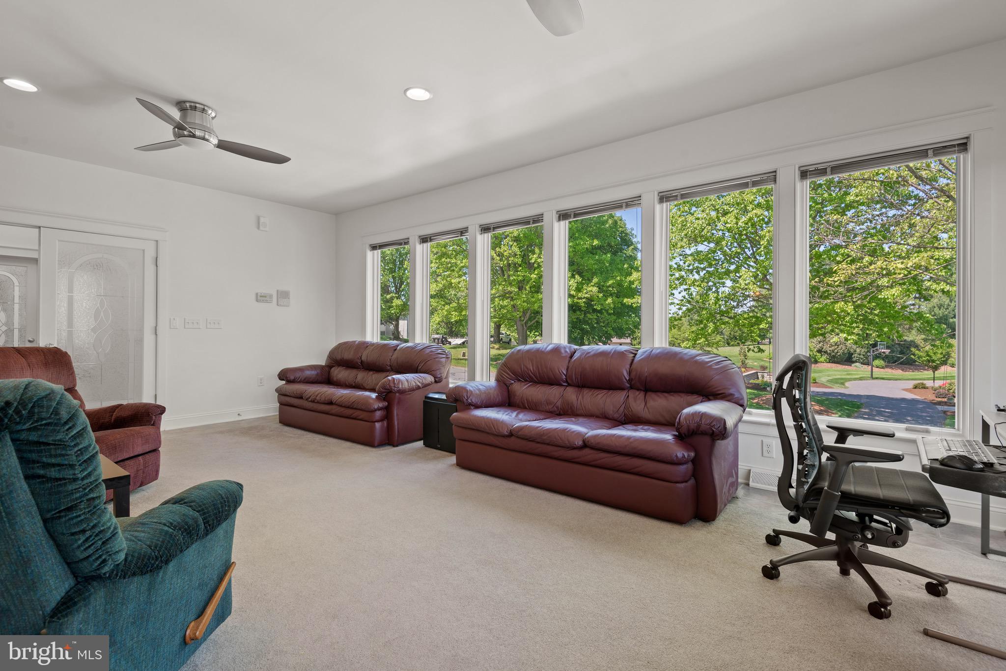 DOE RUN HILLS - Residential