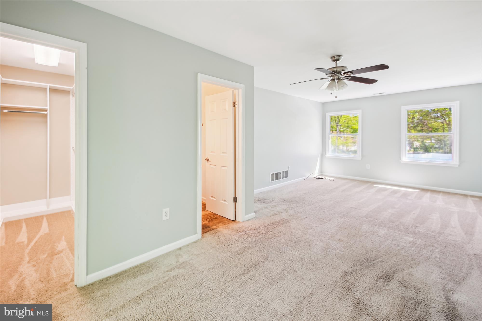 CEDARHURST ON THE BAY - Residential