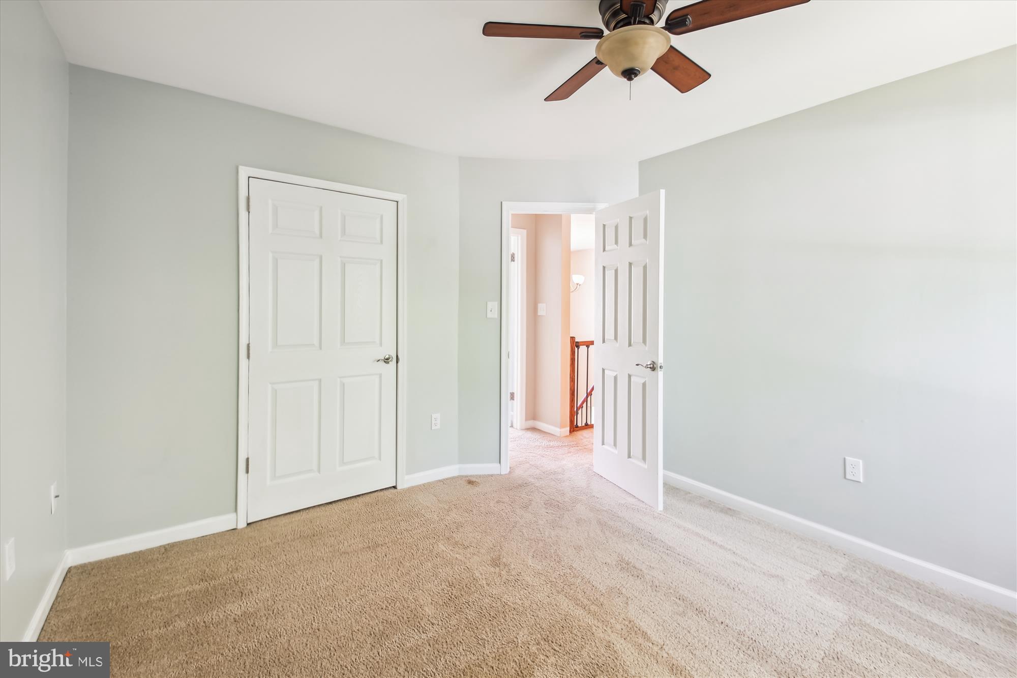 CEDARHURST ON THE BAY - Residential