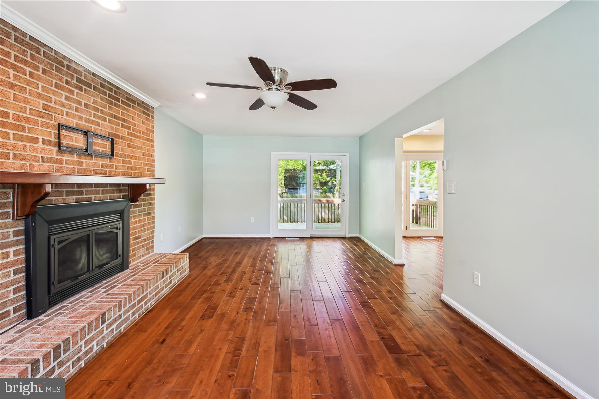 CEDARHURST ON THE BAY - Residential