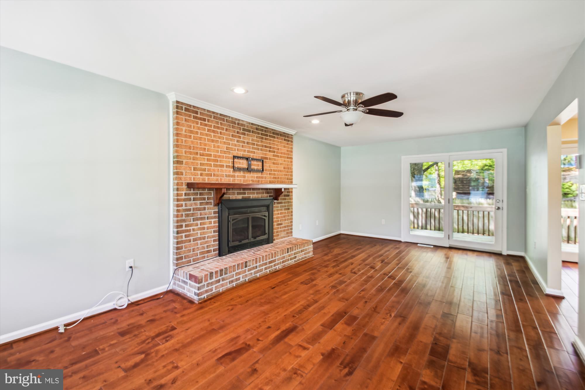 CEDARHURST ON THE BAY - Residential