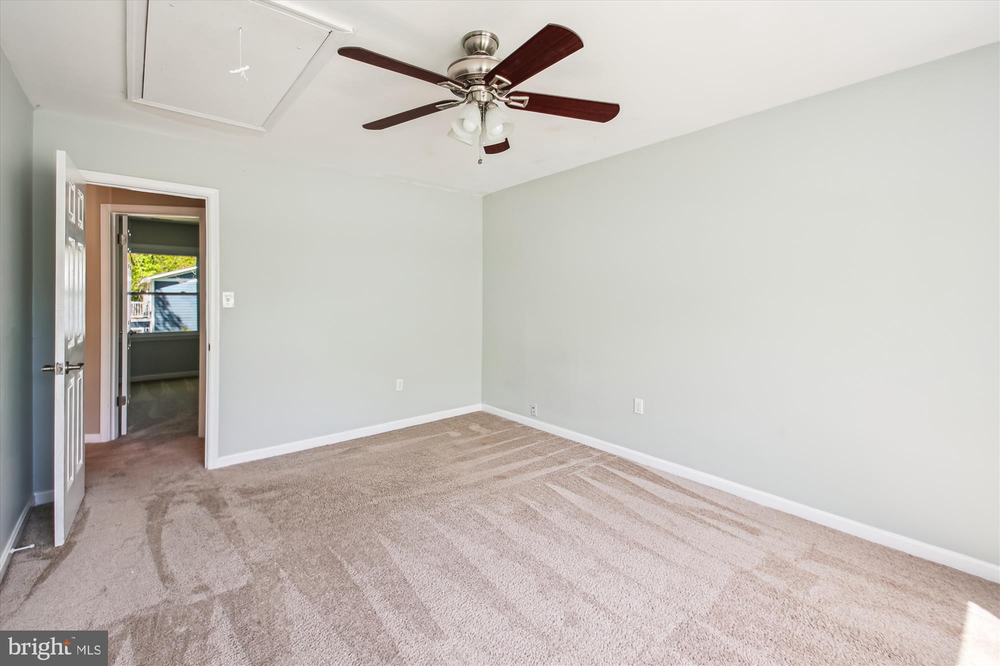 CEDARHURST ON THE BAY - Residential